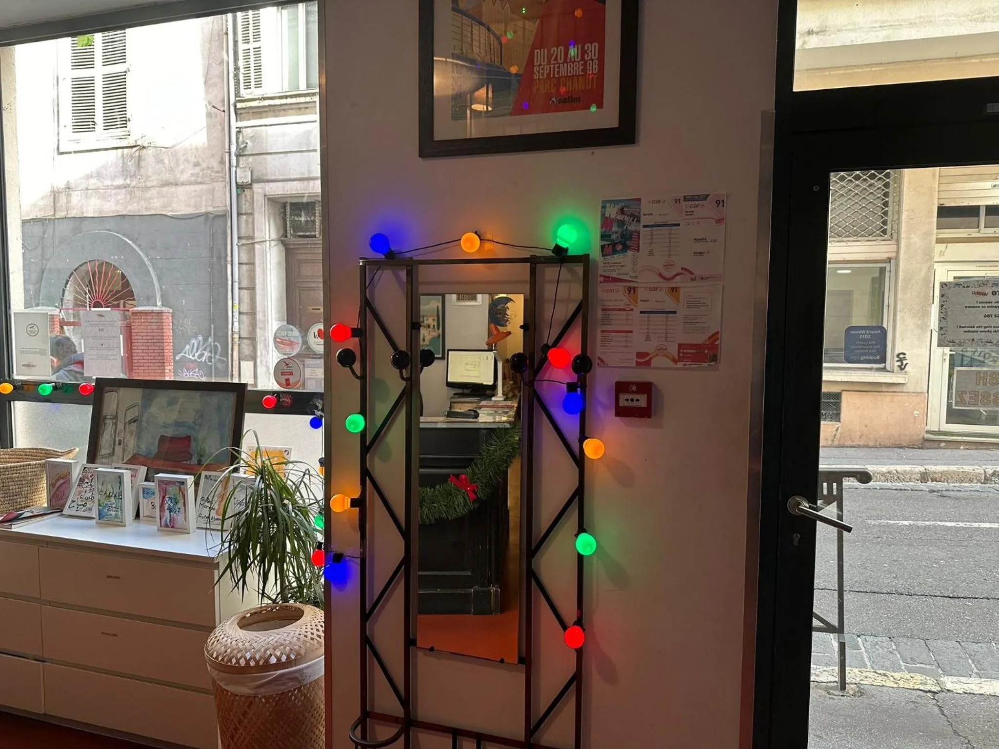 Property building in Hostel Vertigo Vieux-Port