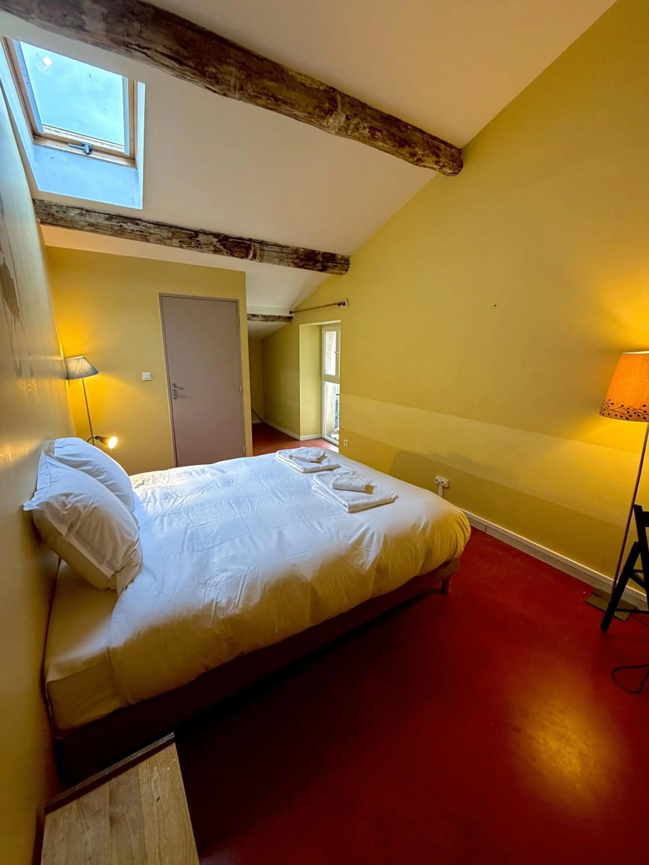 Bedroom, Bed in Hostel Vertigo Vieux-Port