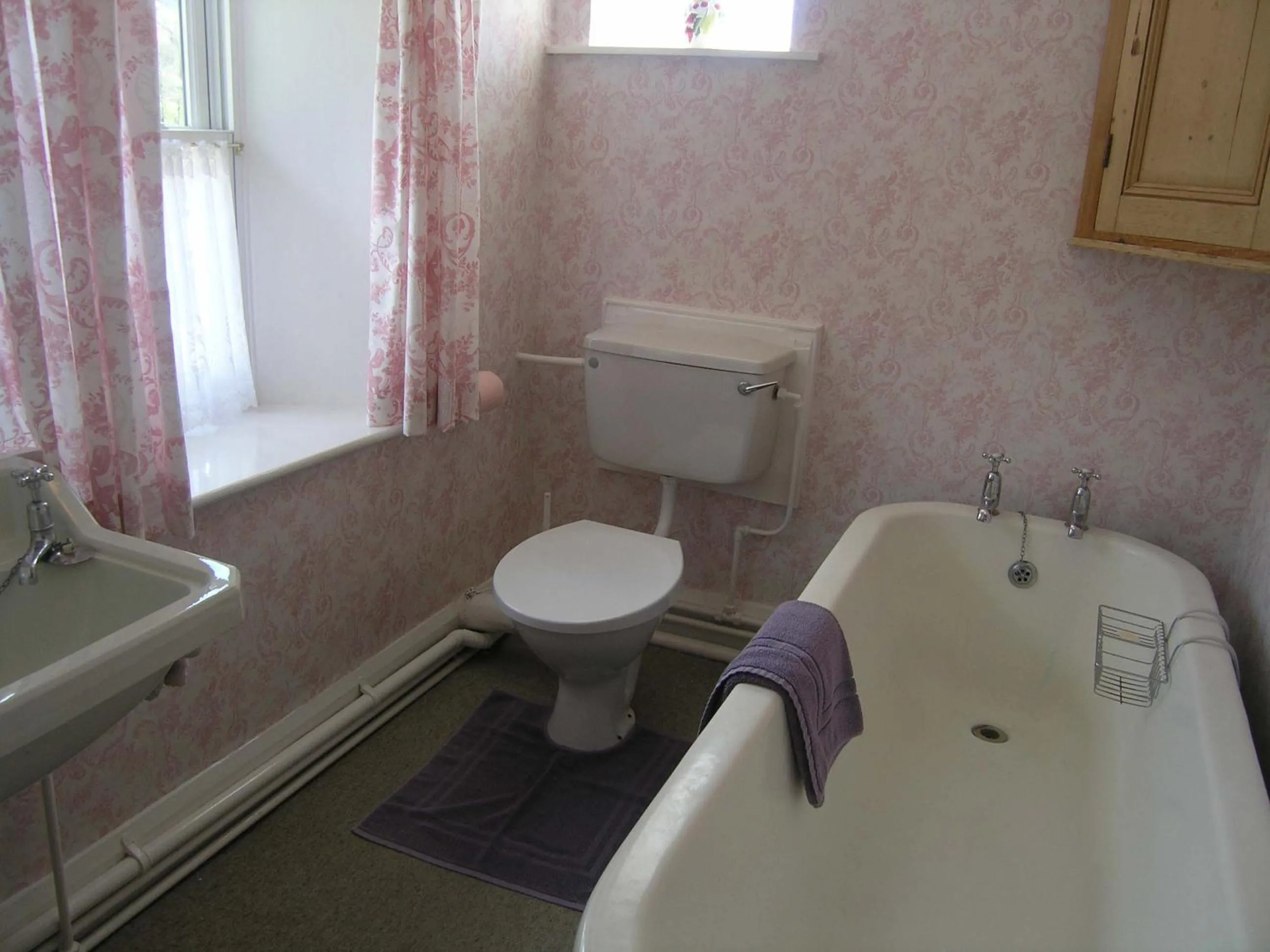 Property building in 3 Townhead Cottages