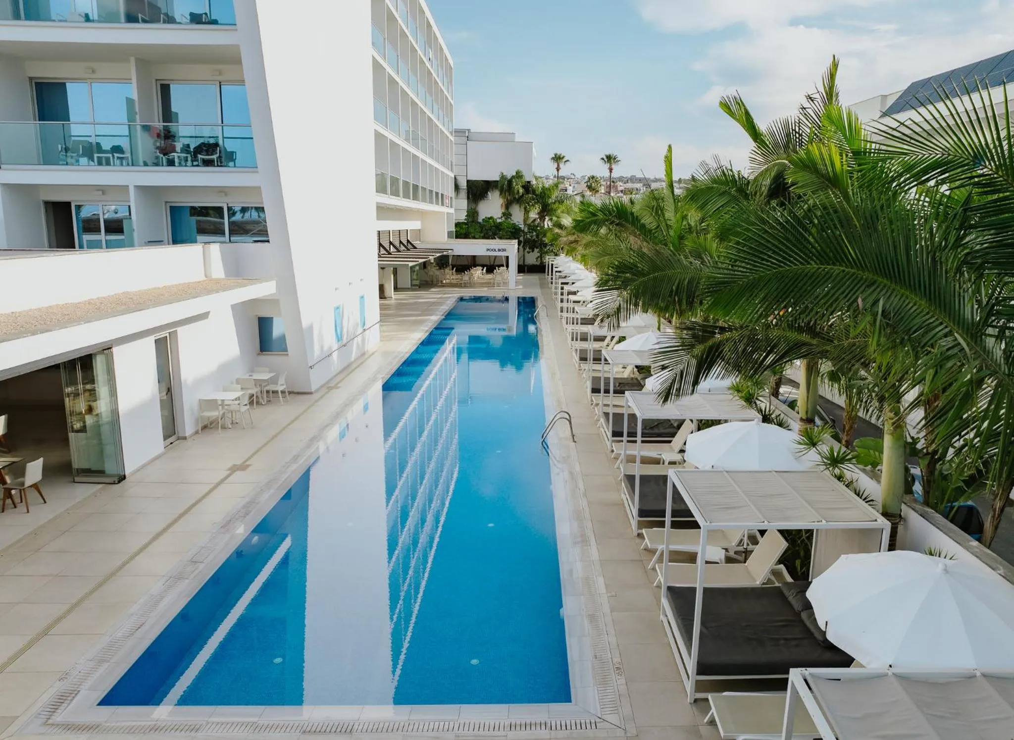 Swimming pool in Seasons Hotel (Adults Only)
