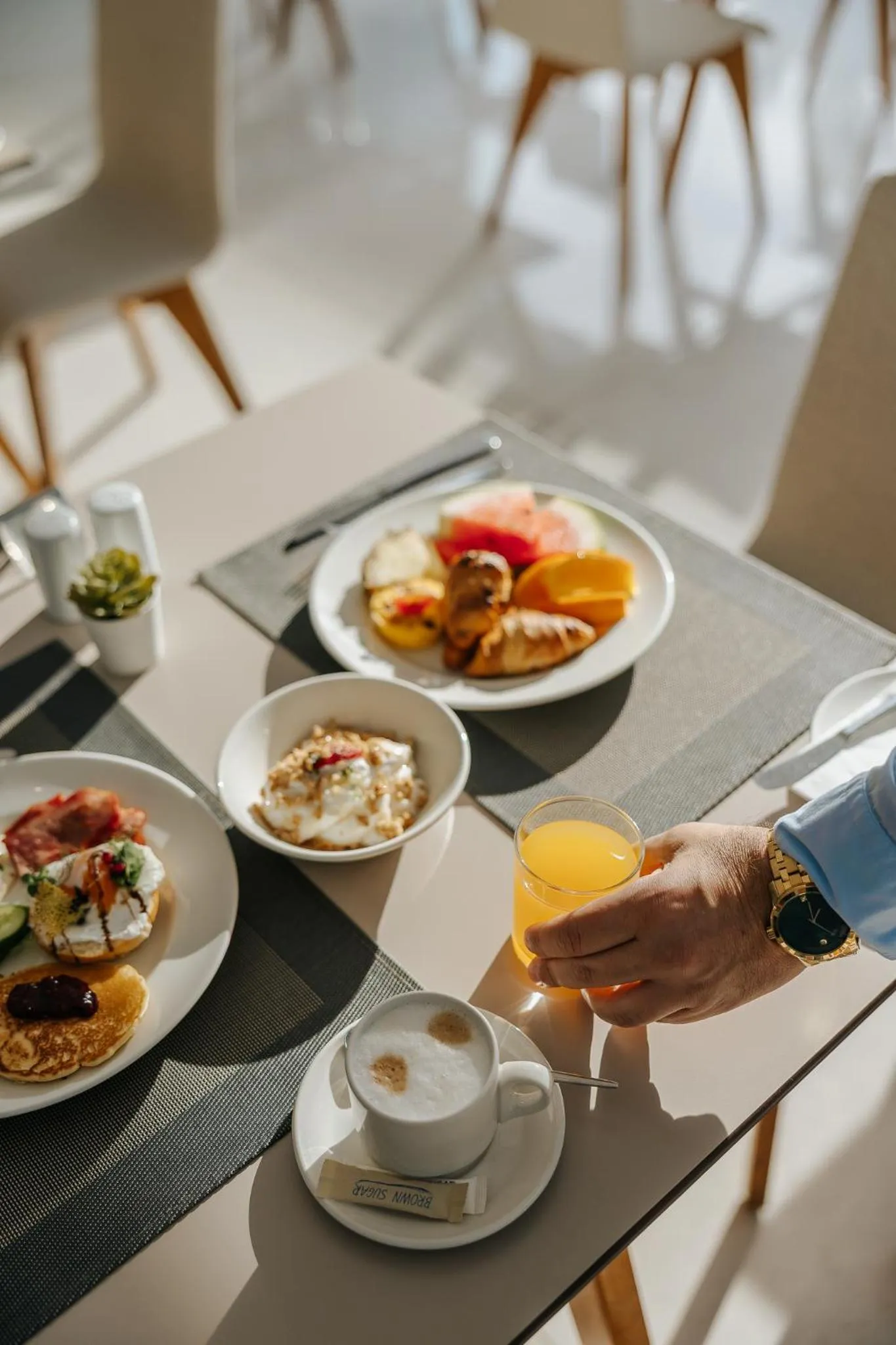 Breakfast in Seasons Hotel (Adults Only)