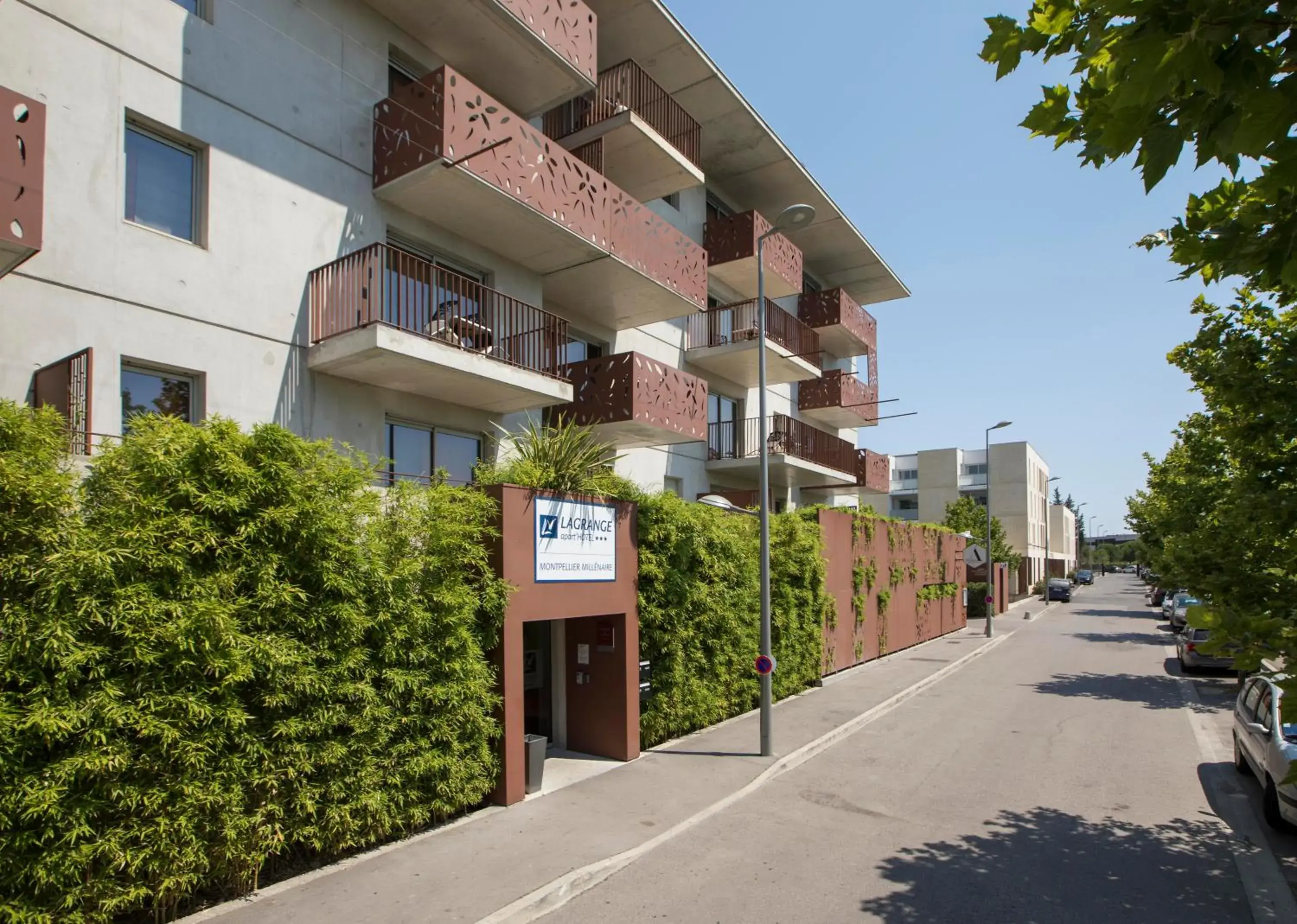 Facade/entrance in Lagrange Aparthotel Montpellier Millénaire Facade/entrance in Lagrange Aparthotel Montpellier Millénaire