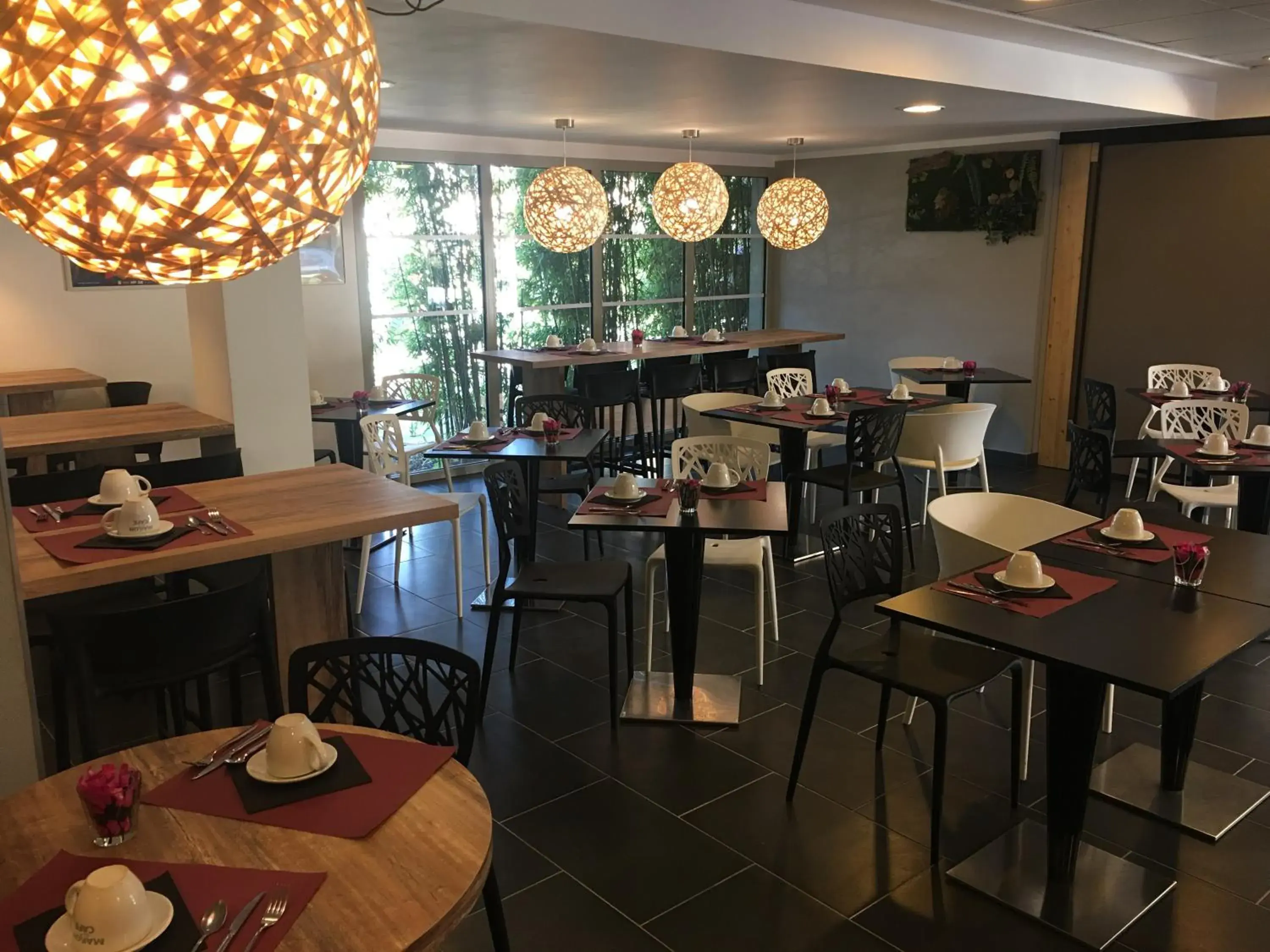 Breakfast in Lagrange Aparthotel Montpellier Millénaire Breakfast in Lagrange Aparthotel Montpellier Millénaire