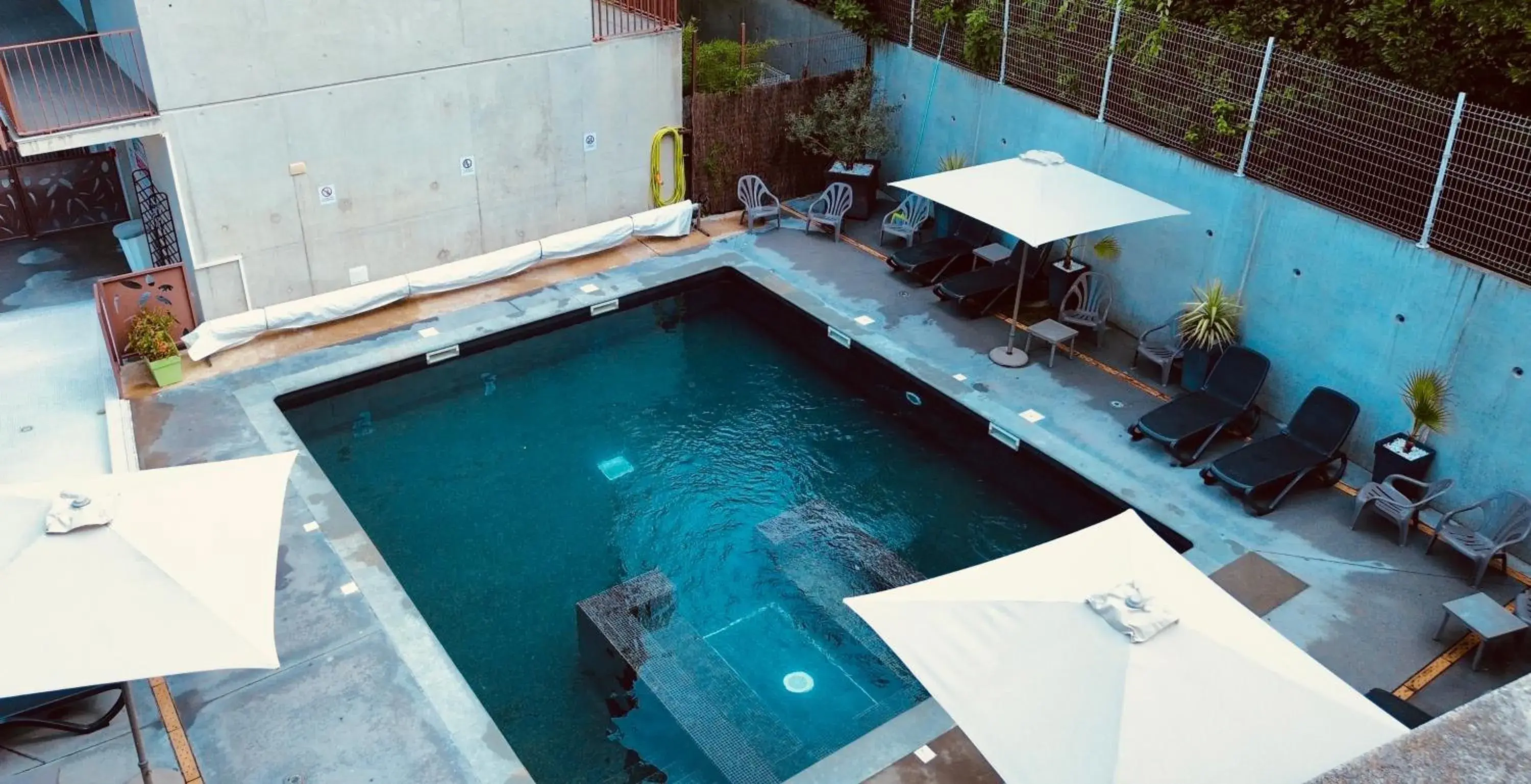 Swimming pool in Lagrange Aparthotel Montpellier Millénaire Swimming pool in Lagrange Aparthotel Montpellier Millénaire