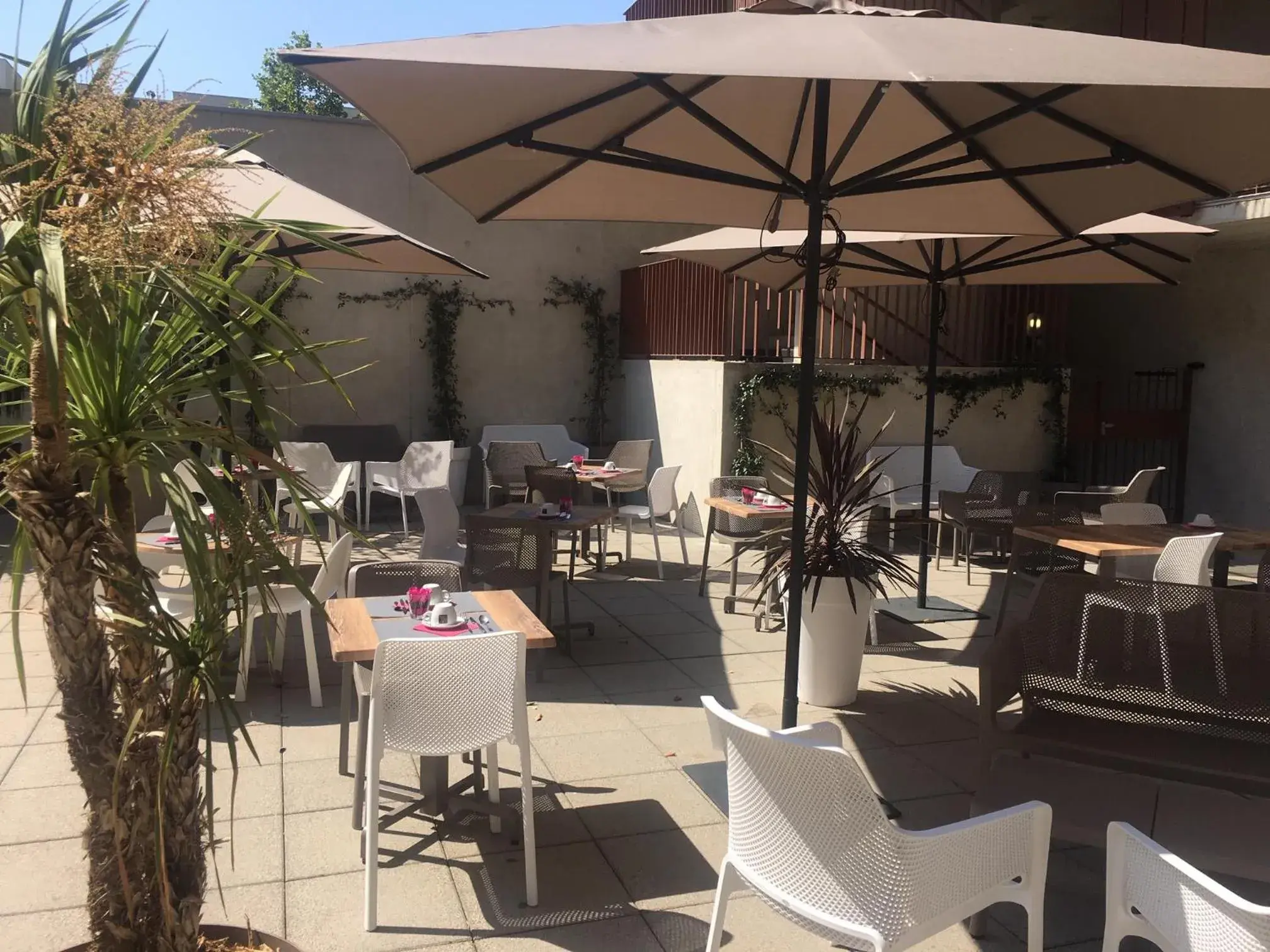 Property building in Lagrange Aparthotel Montpellier Millénaire Property building in Lagrange Aparthotel Montpellier Millénaire