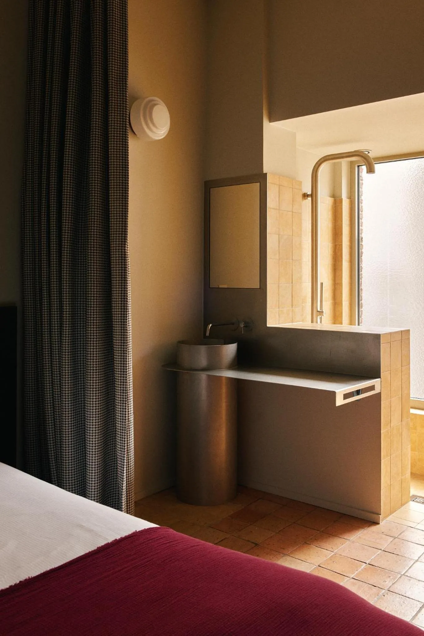 Bathroom, Bed in Hotel Pilar