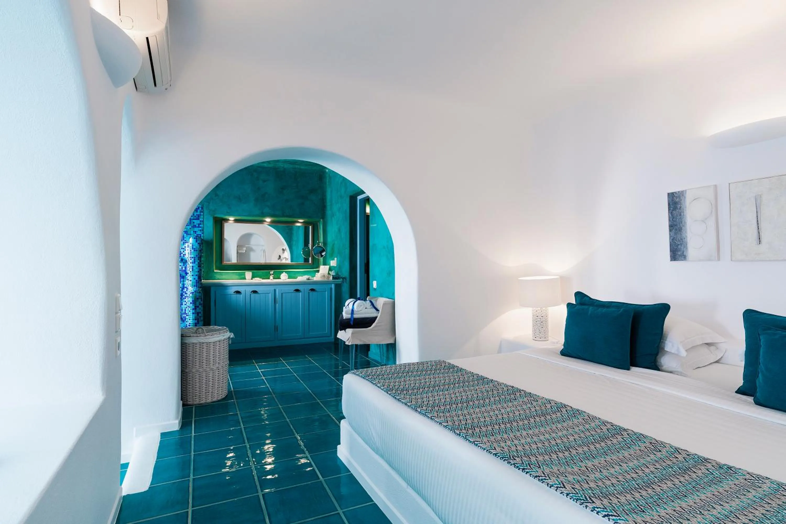 Bedroom, Bed in Astra Suites