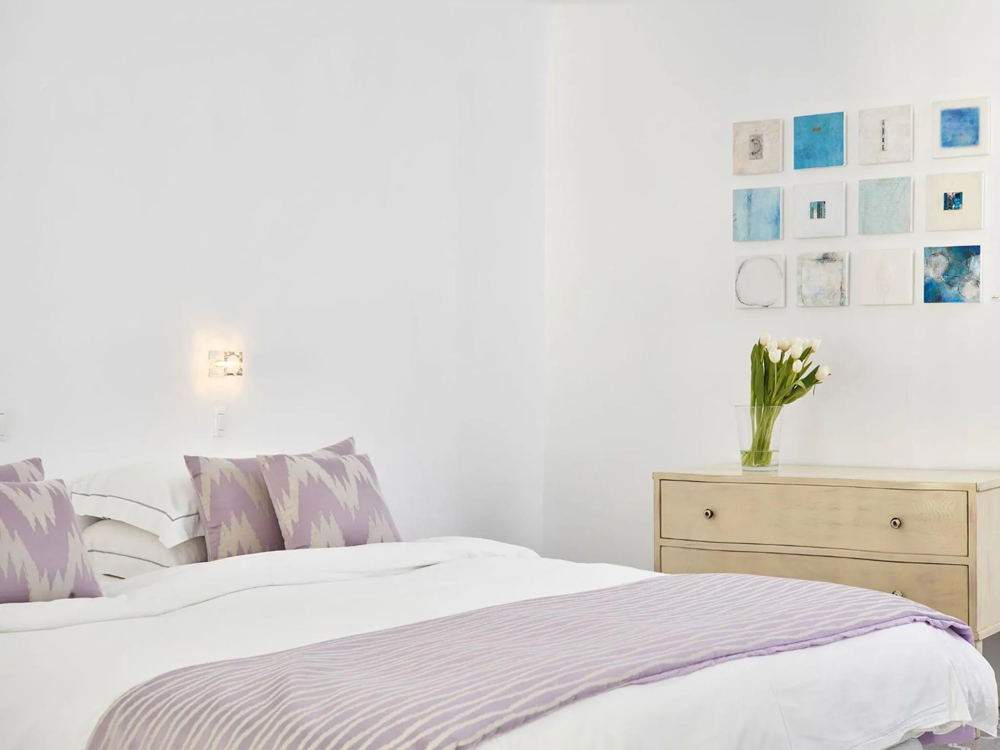 Bedroom, Bed in Astra Suites