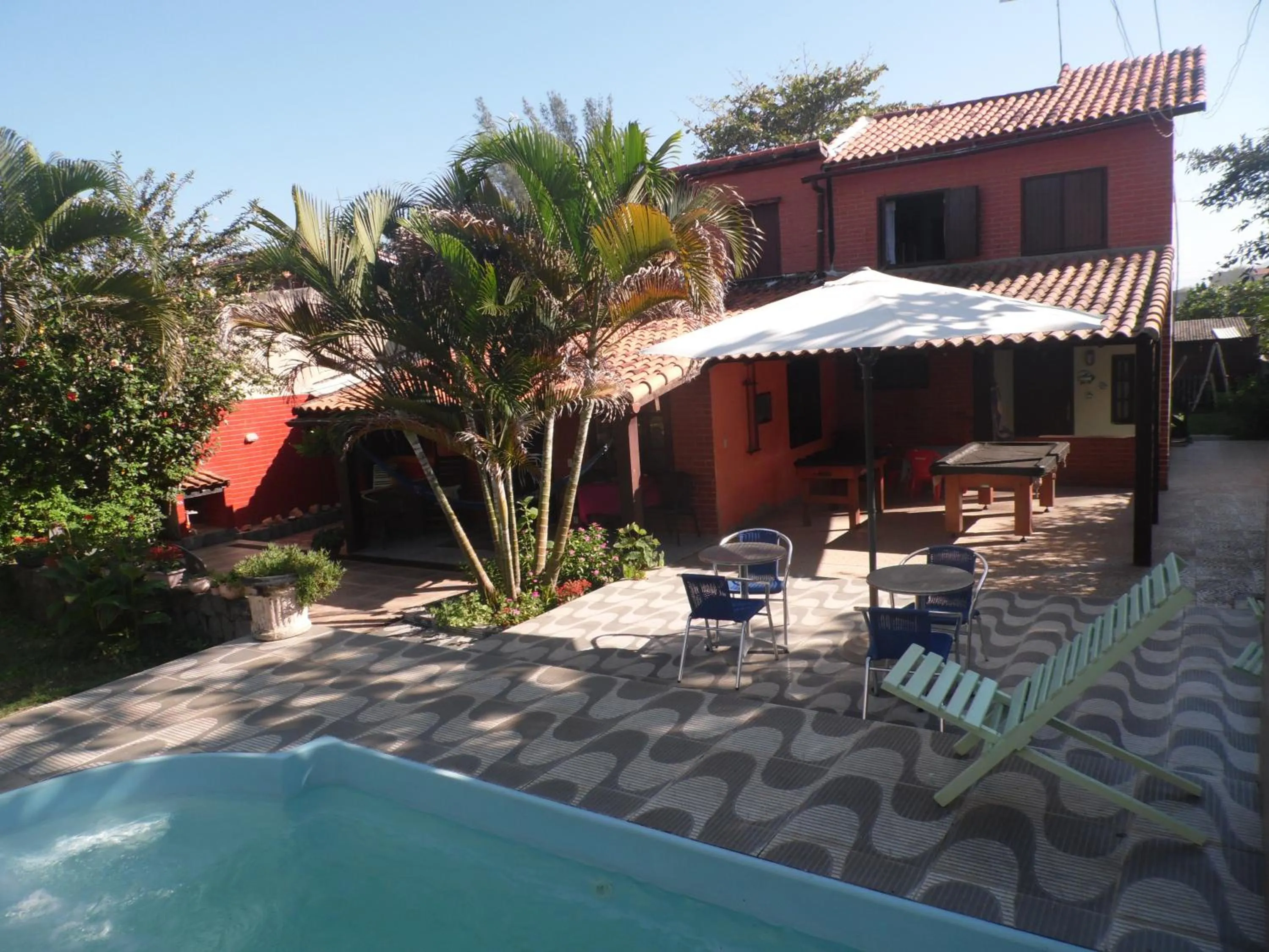 Swimming pool in Pousada Viva Mar