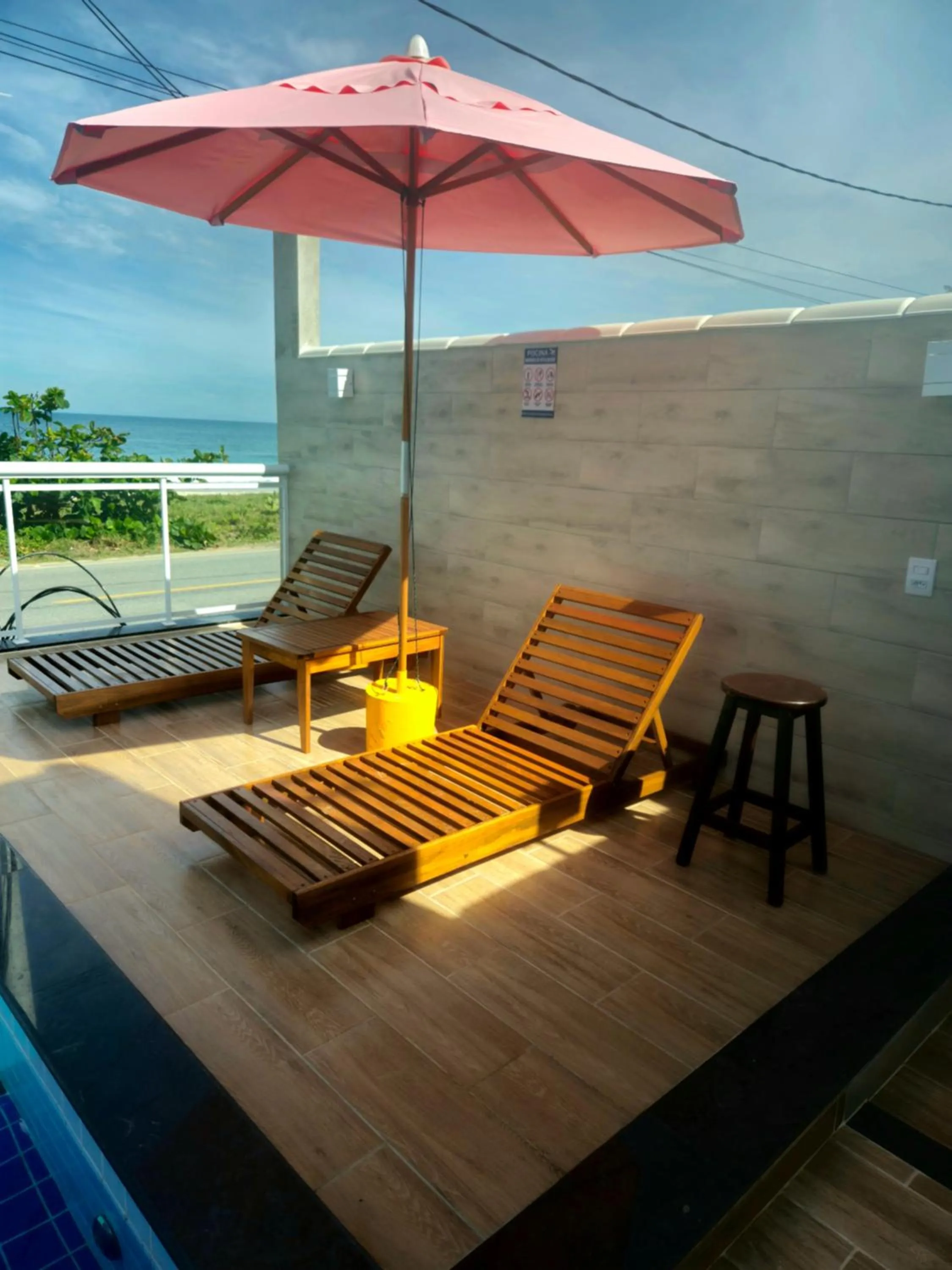 Swimming pool in Pousada Viva Mar