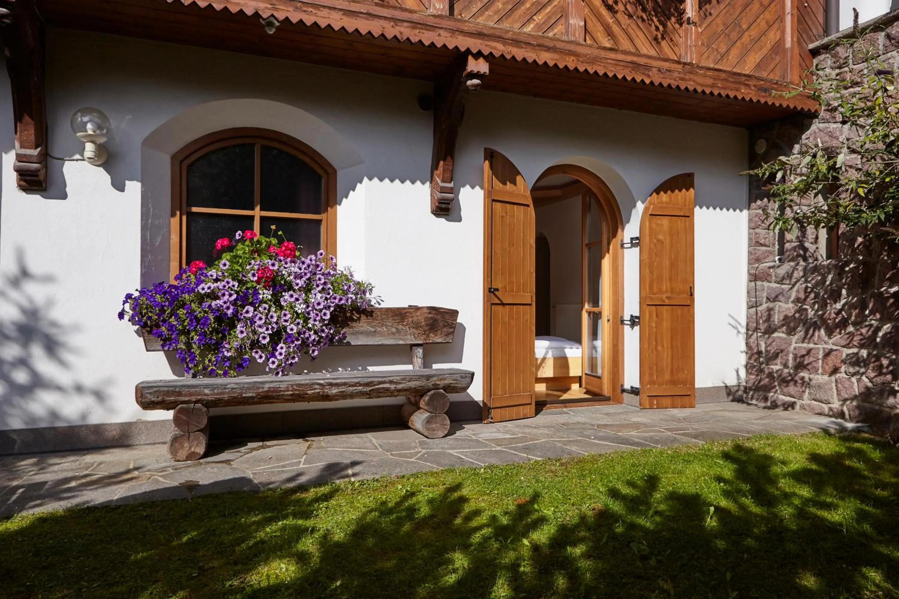 Garden view in Charme Hotel Uridl