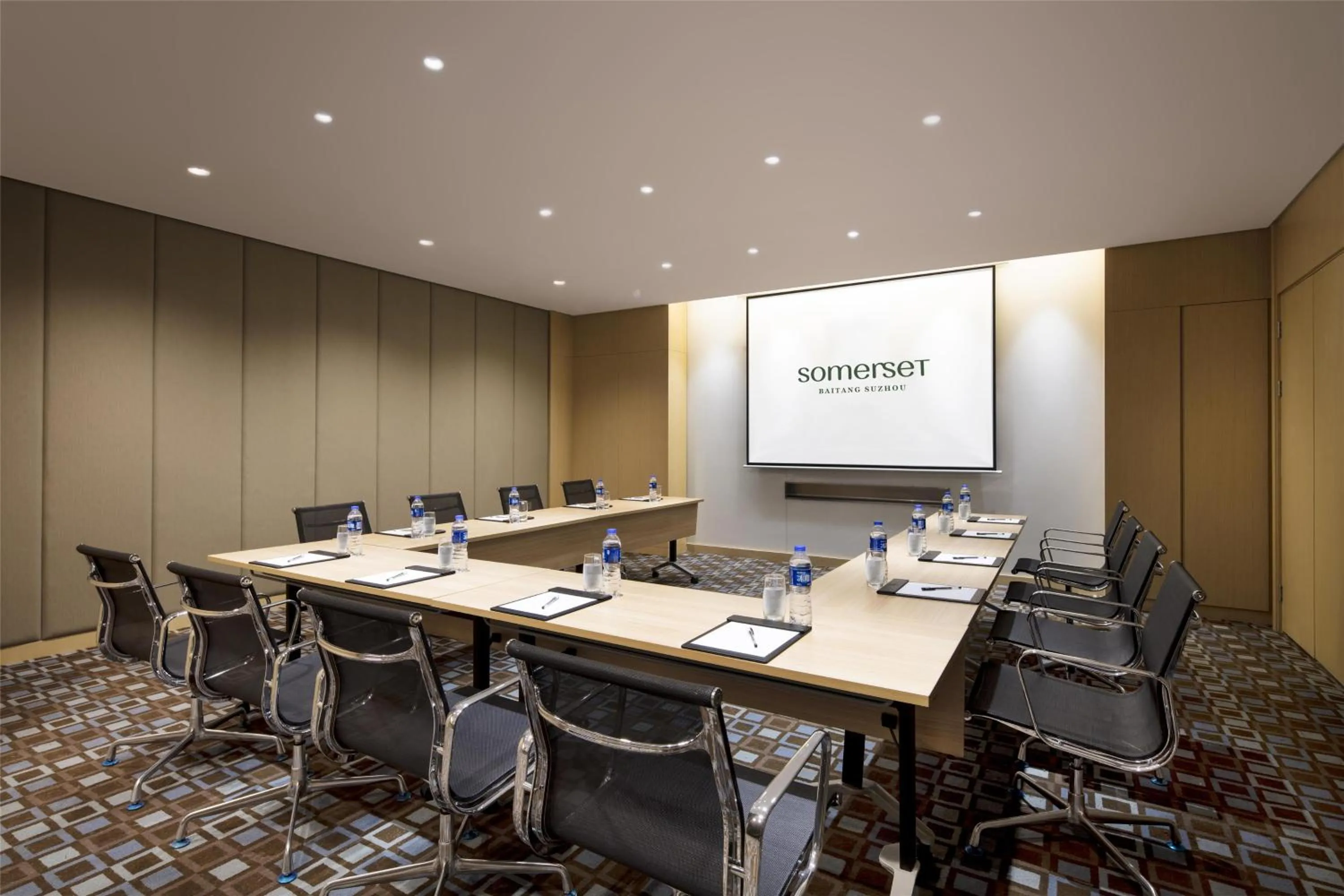 Meeting/conference room in Somerset Baitang Suzhou