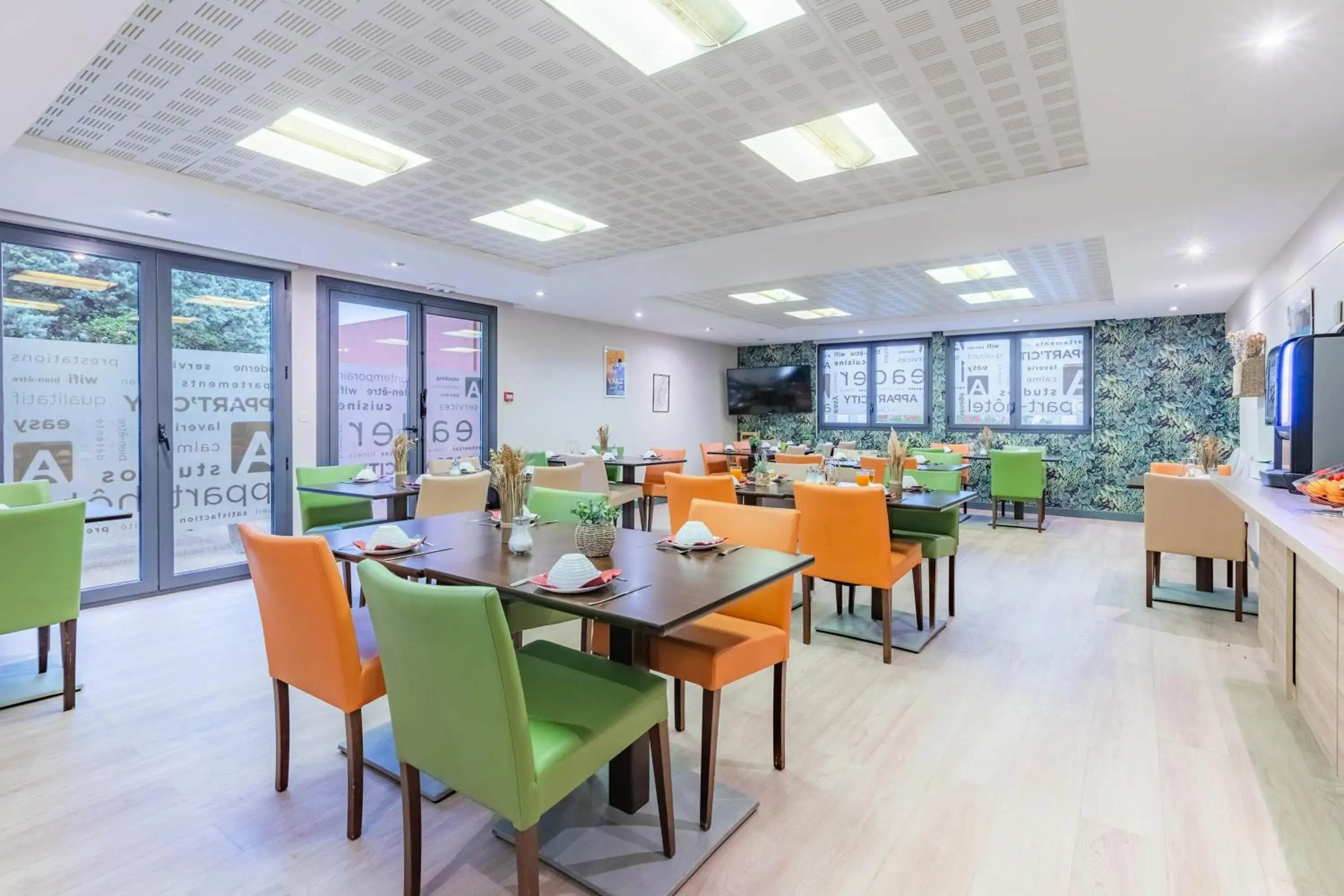 Breakfast in Appart'City Classic Montelimar Breakfast in Appart'City Classic Montelimar