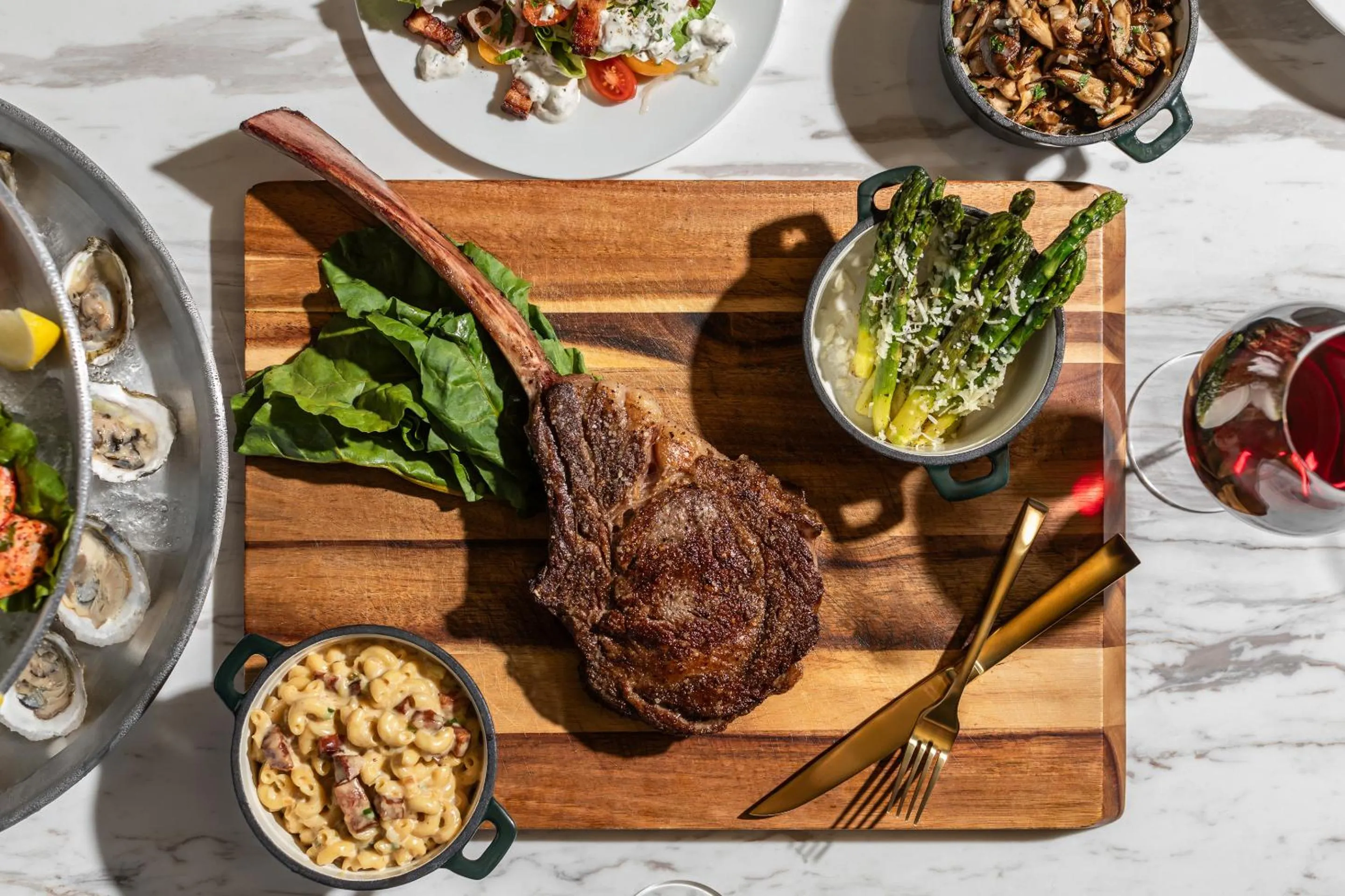 Restaurant/places to eat in The Admiral, Downtown Historic District