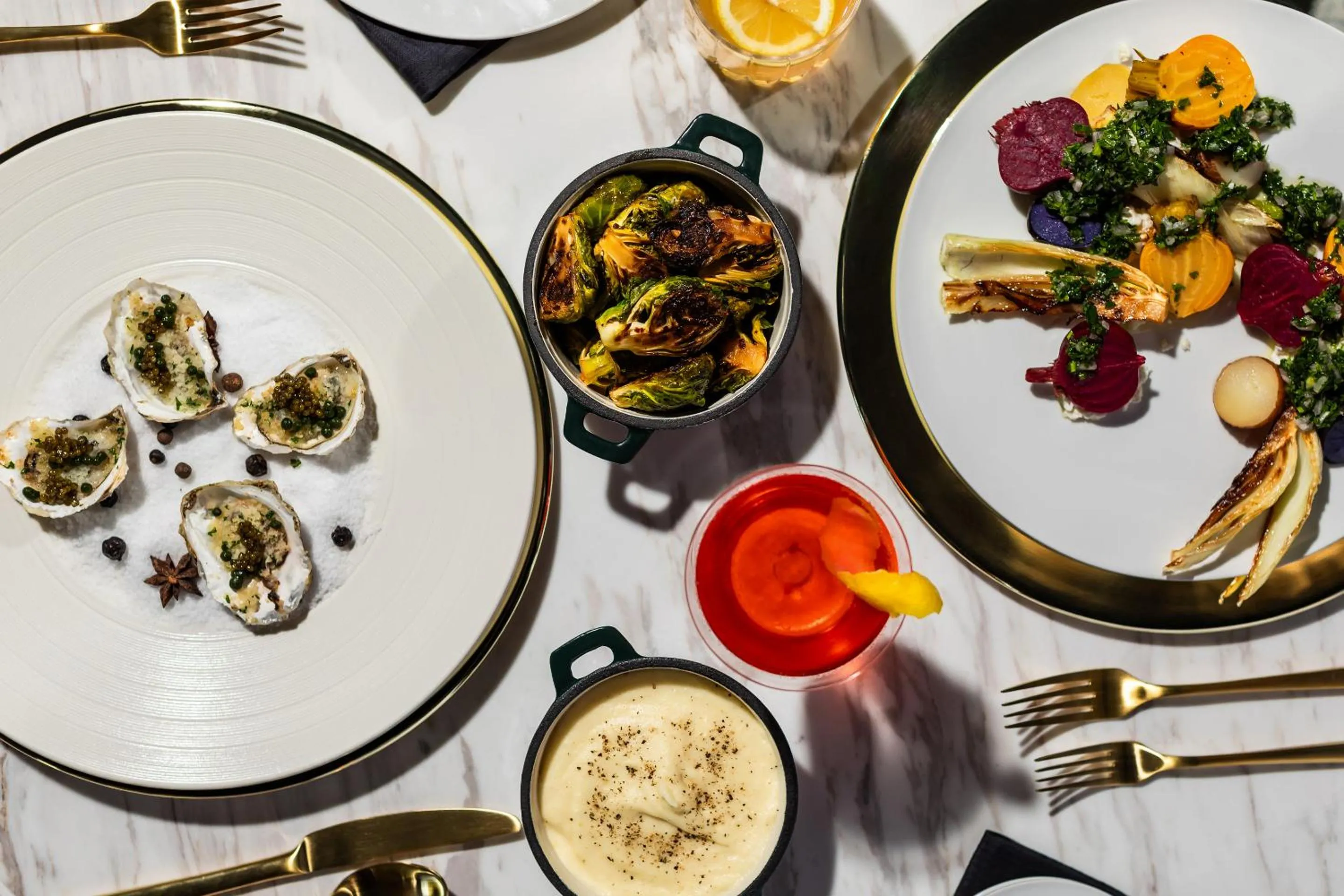 Restaurant/places to eat in The Admiral, Downtown Historic District