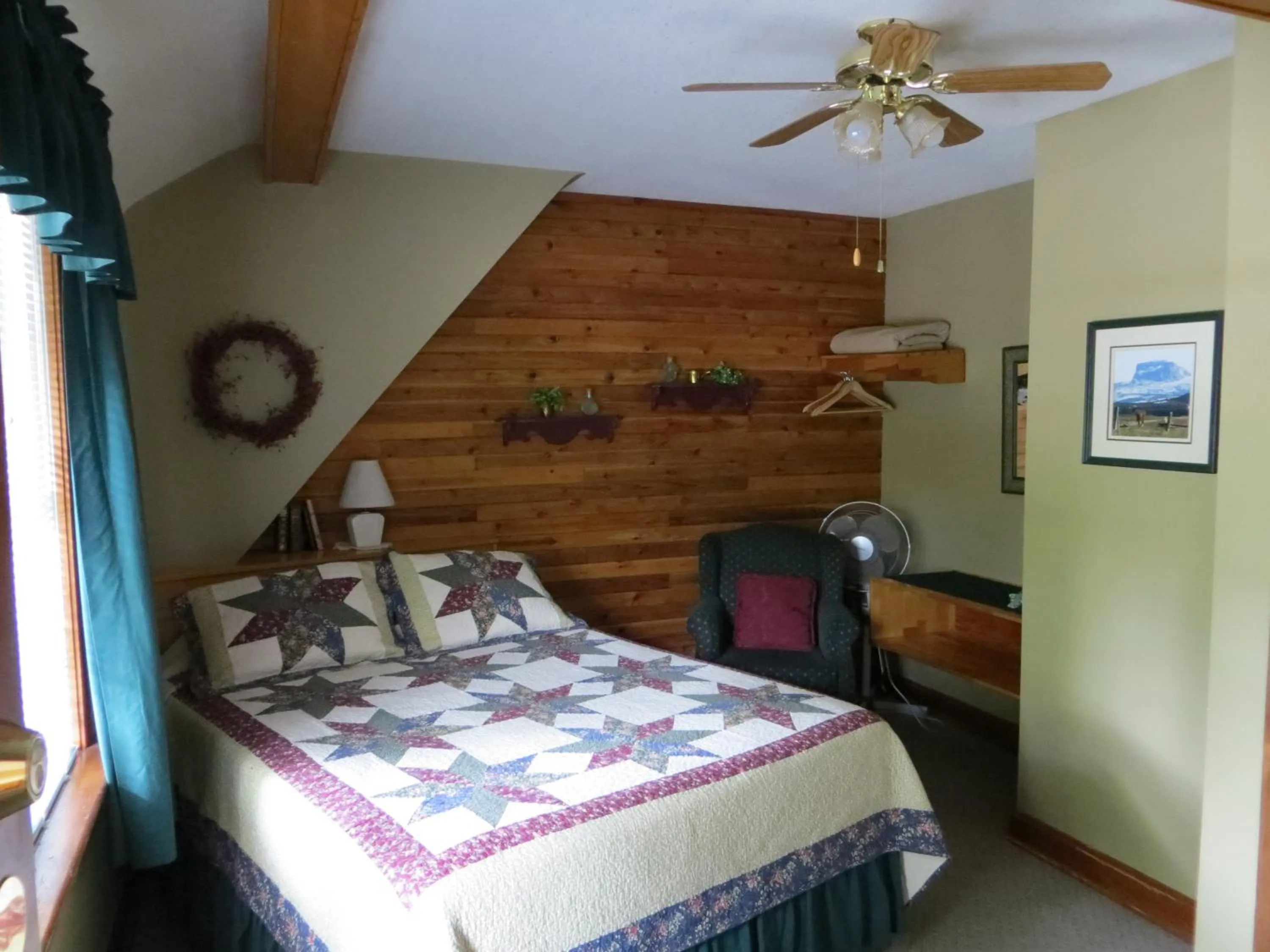 Bed in Crandell Mountain Lodge