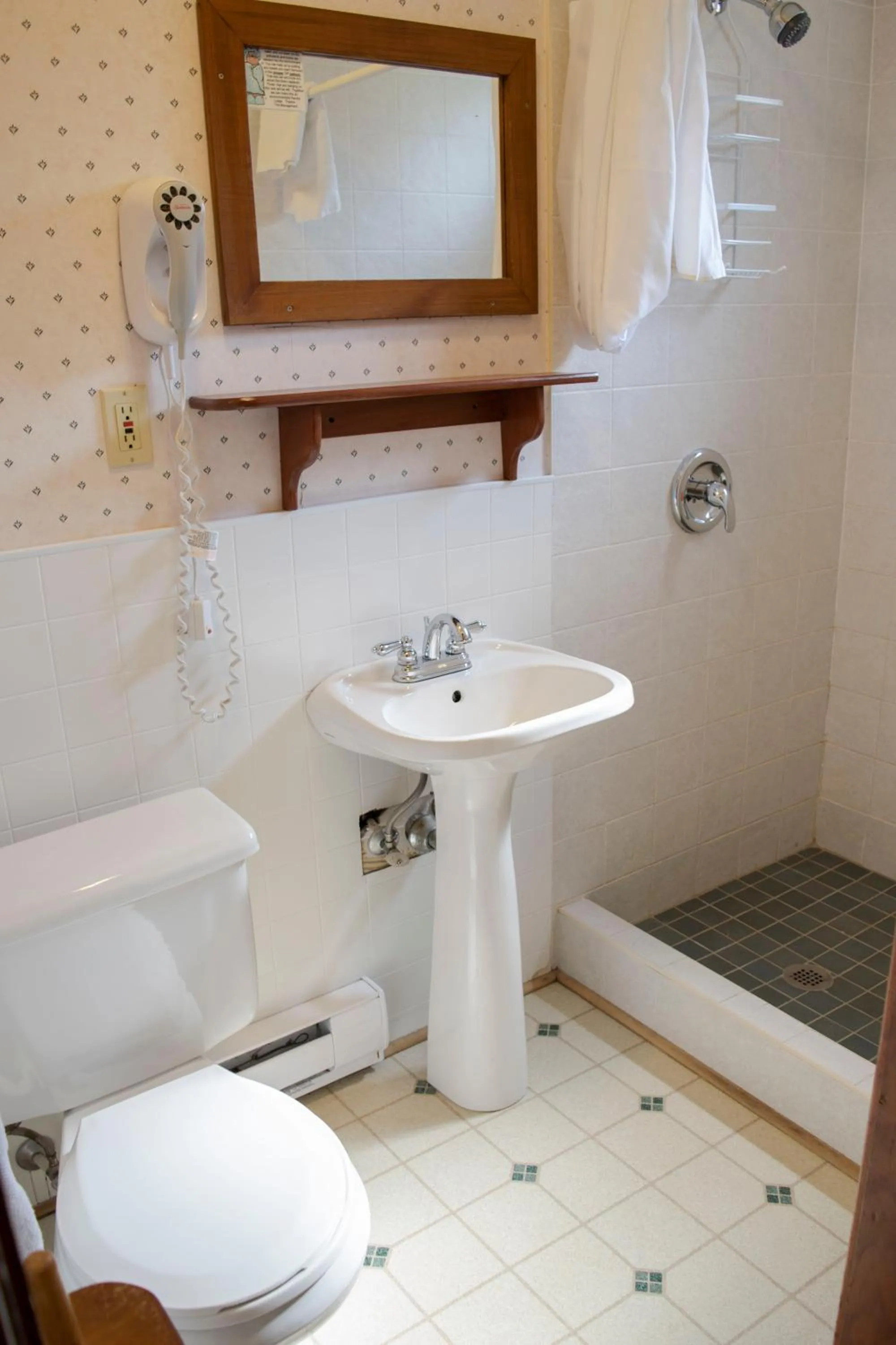 Shower in Crandell Mountain Lodge