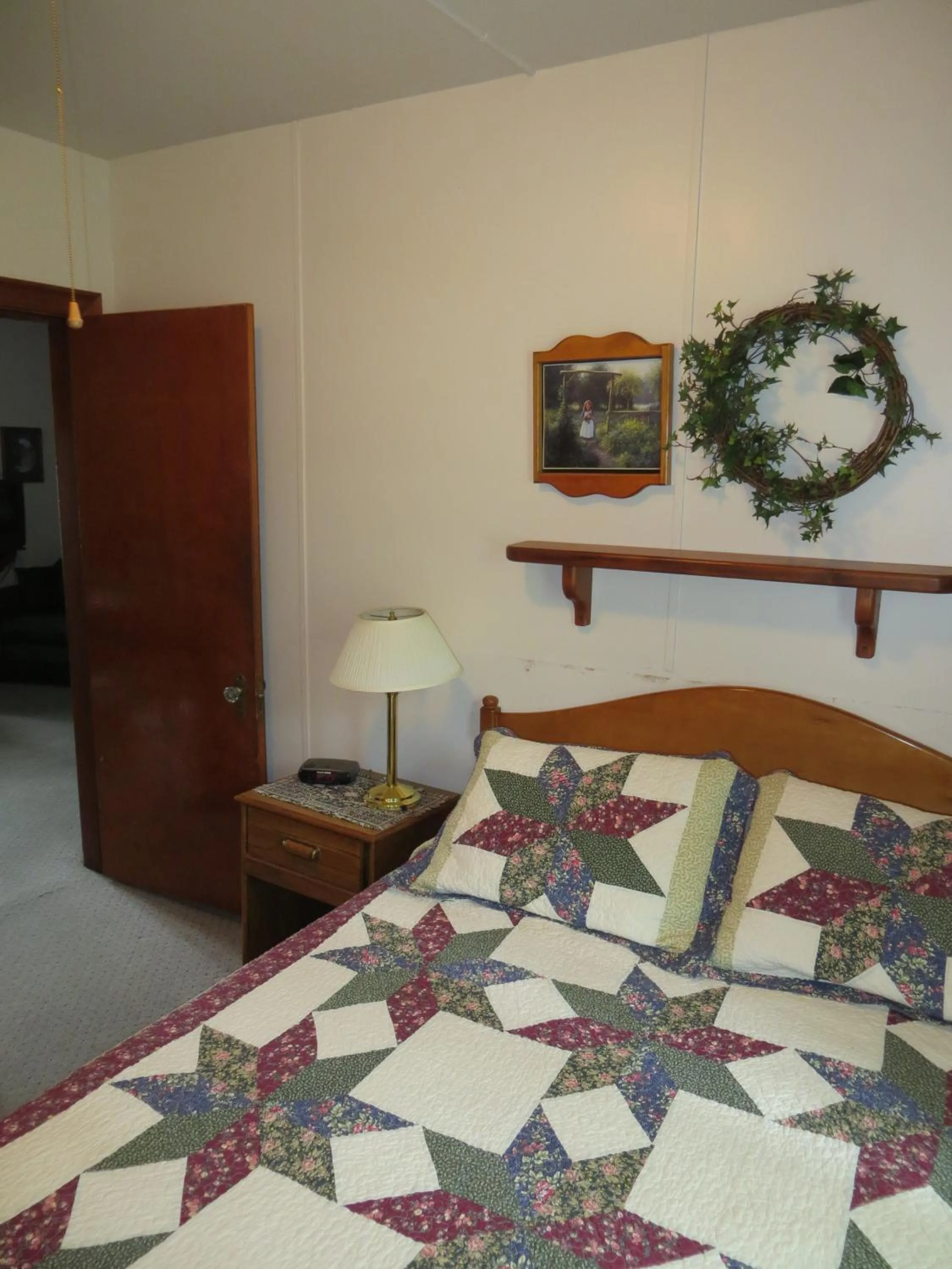 Bed in Crandell Mountain Lodge