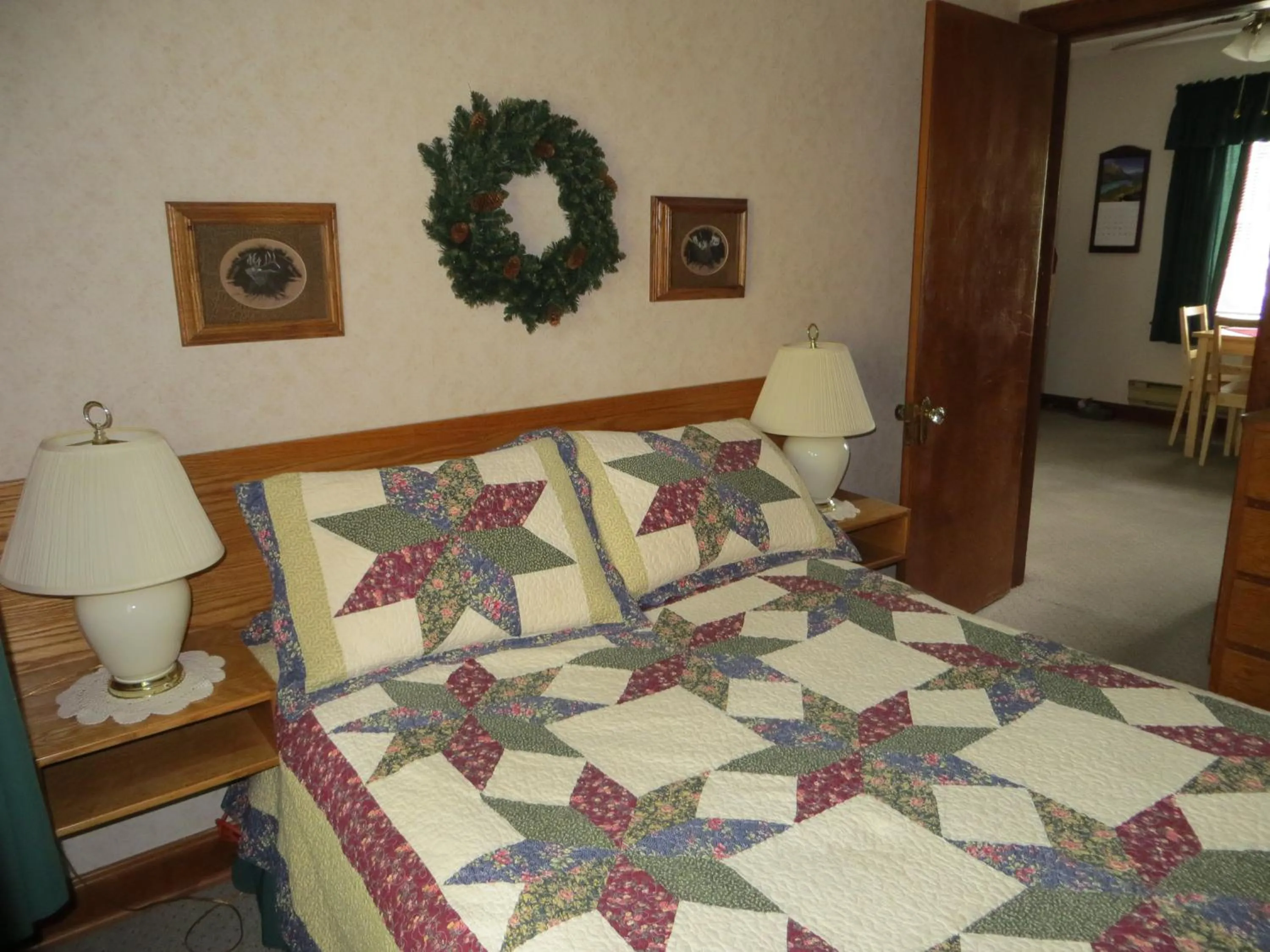 Bed in Crandell Mountain Lodge