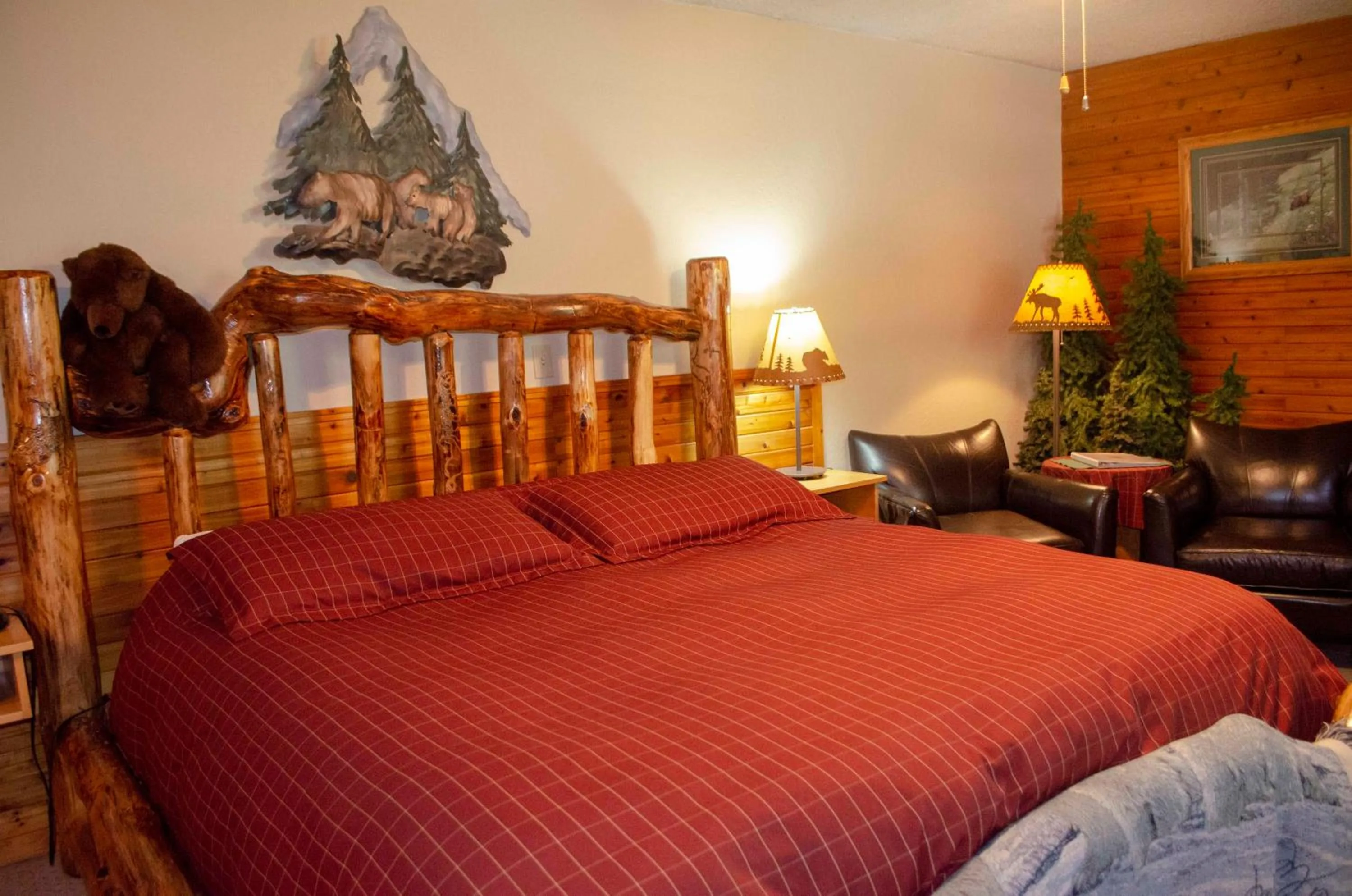 Bed in Crandell Mountain Lodge