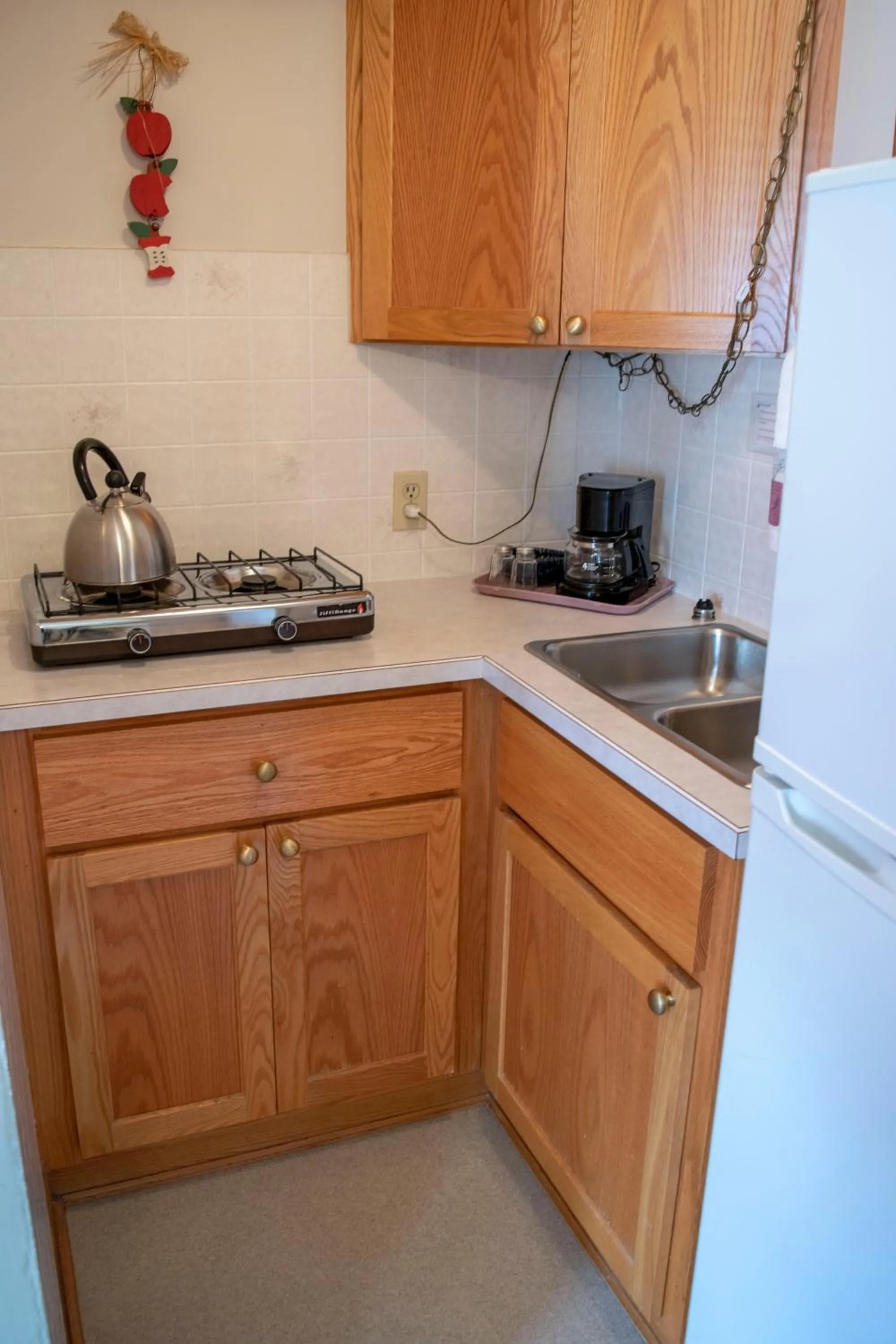 Bed in Crandell Mountain Lodge