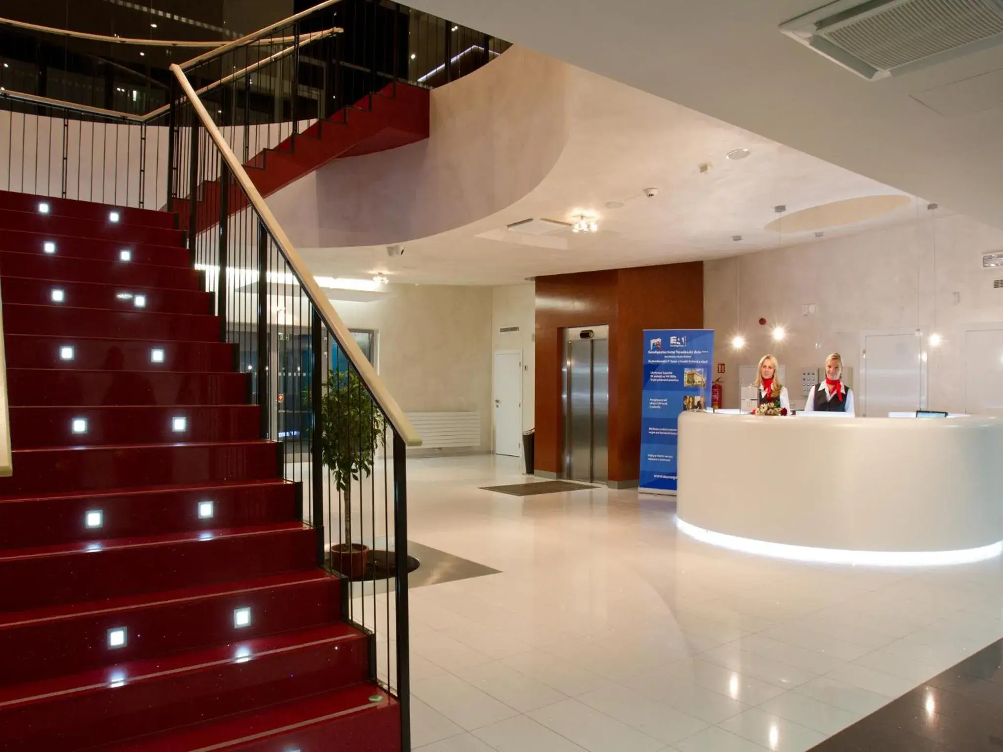 Lobby or reception in EA Hotel Tereziánský dvůr Lobby or reception in EA Hotel Tereziánský dvůr