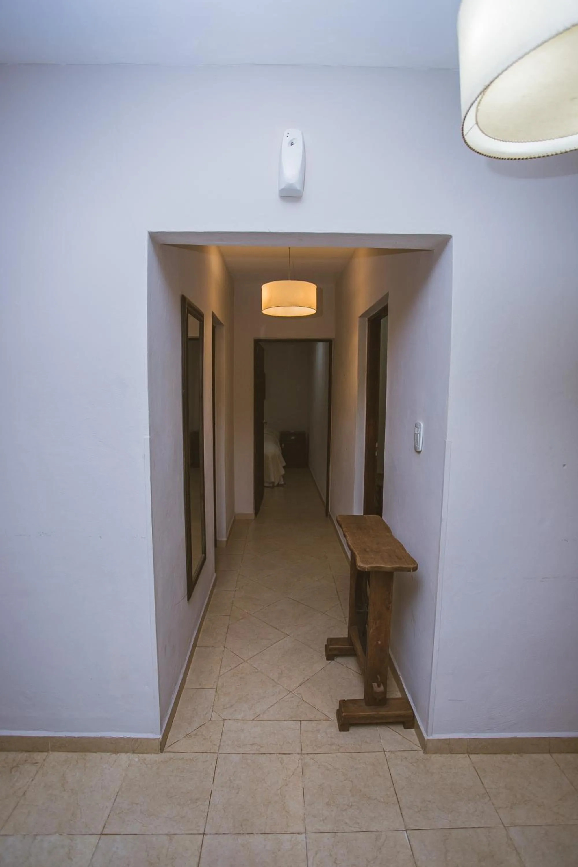 Río Arriba Suites & Apartments & Restó