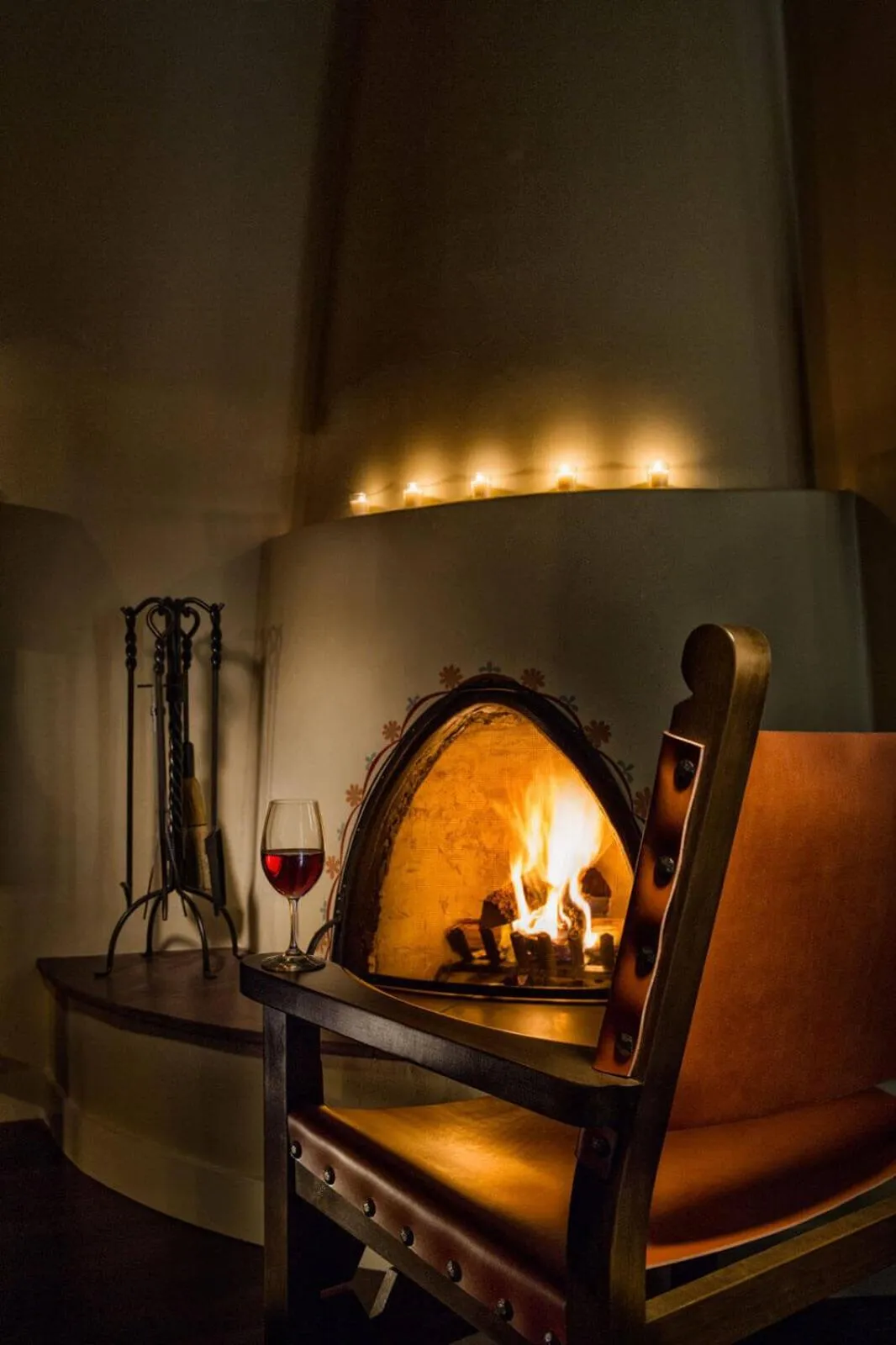 fireplace in La Fonda on the Plaza