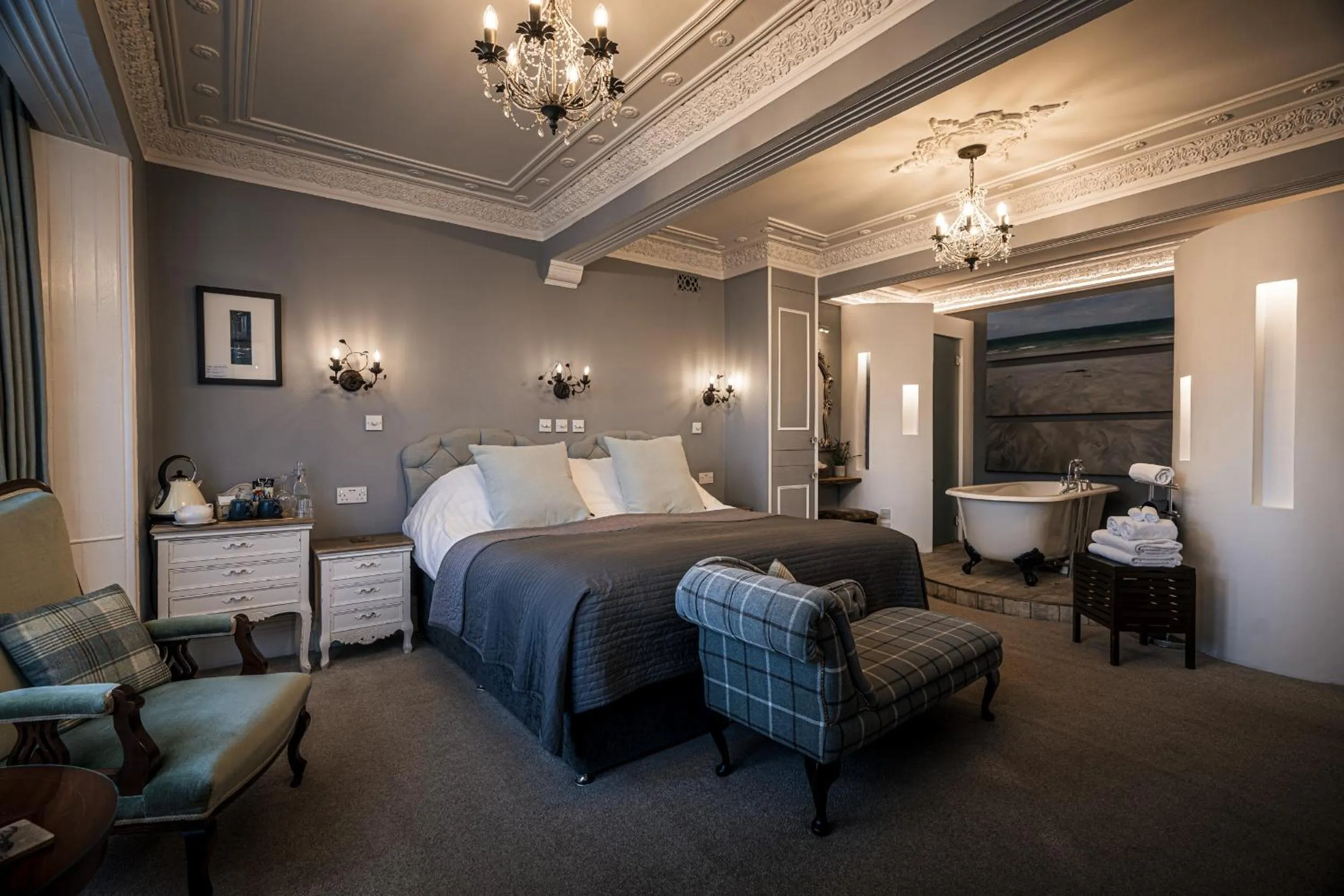 Bedroom, Bed in The Alamo Guest House