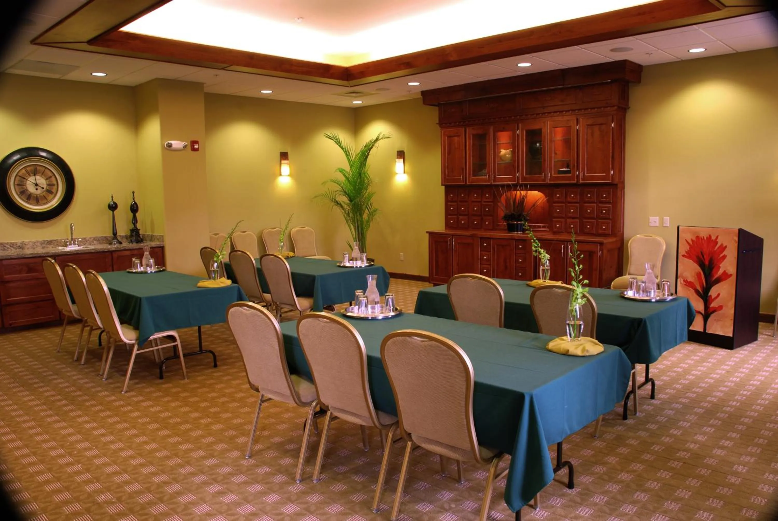 Business facilities in The Cody