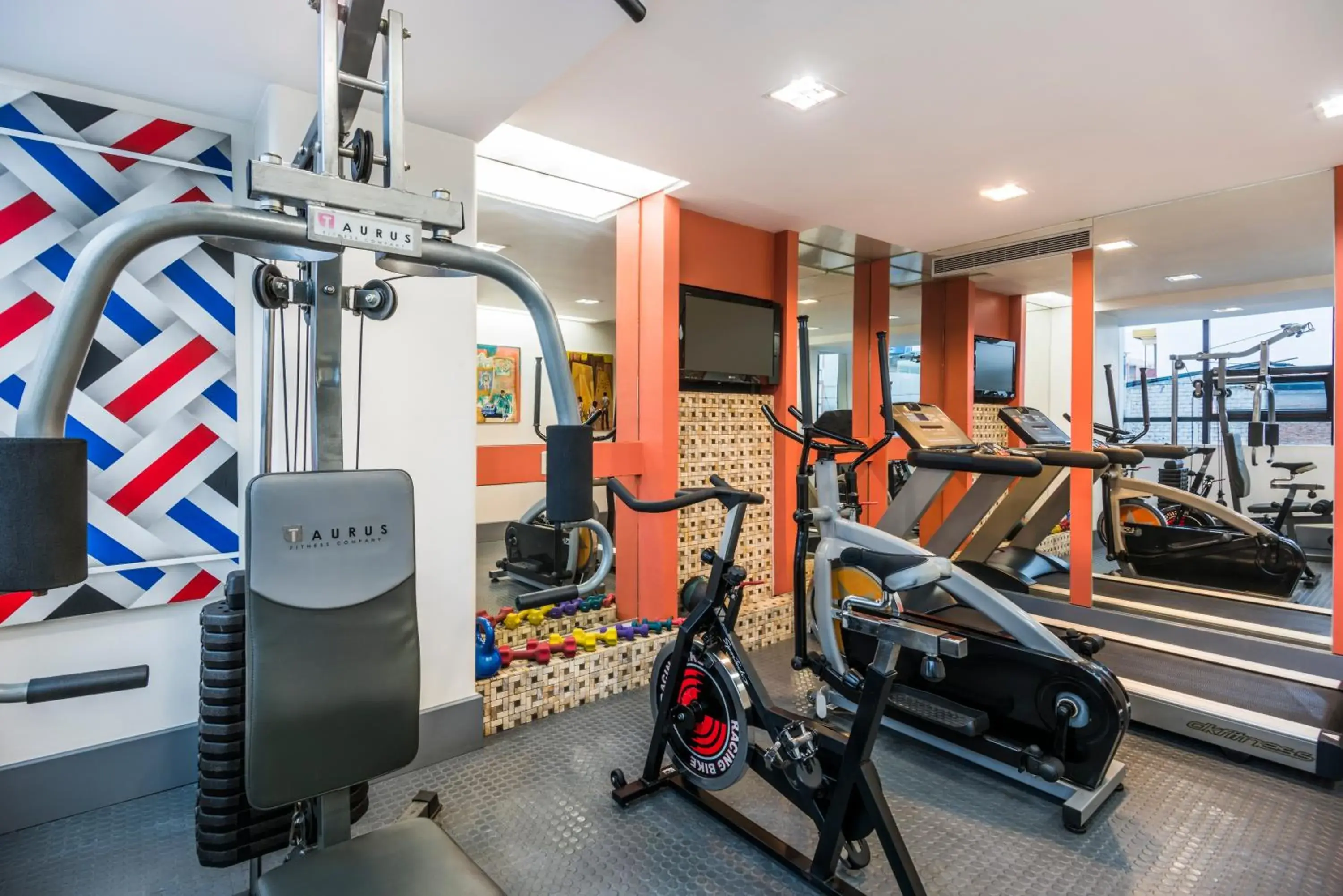 Fitness centre/facilities in GH Galeria Hotel Fitness centre/facilities in GH Galeria Hotel