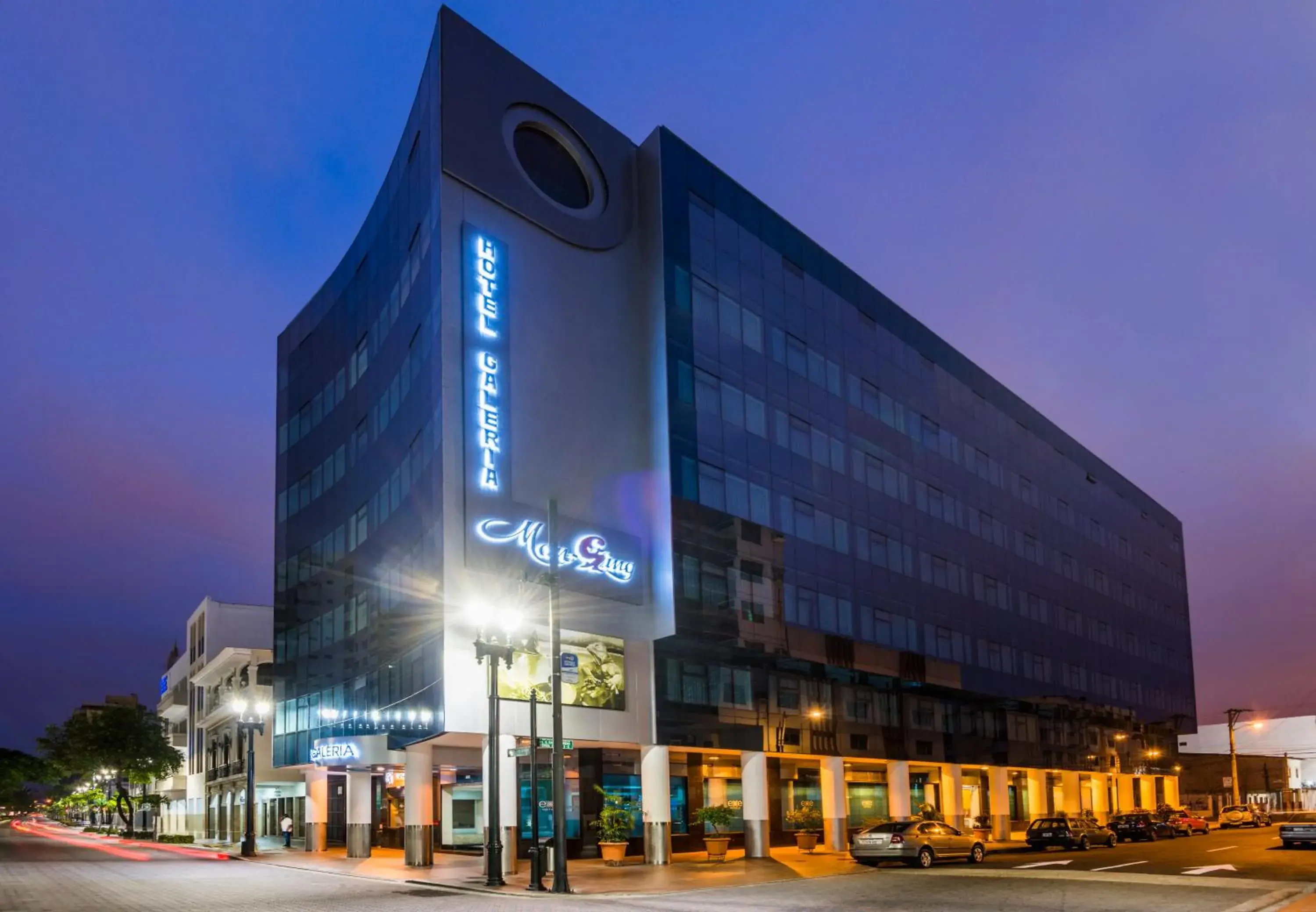 Facade/entrance in GH Galeria Hotel Facade/entrance in GH Galeria Hotel