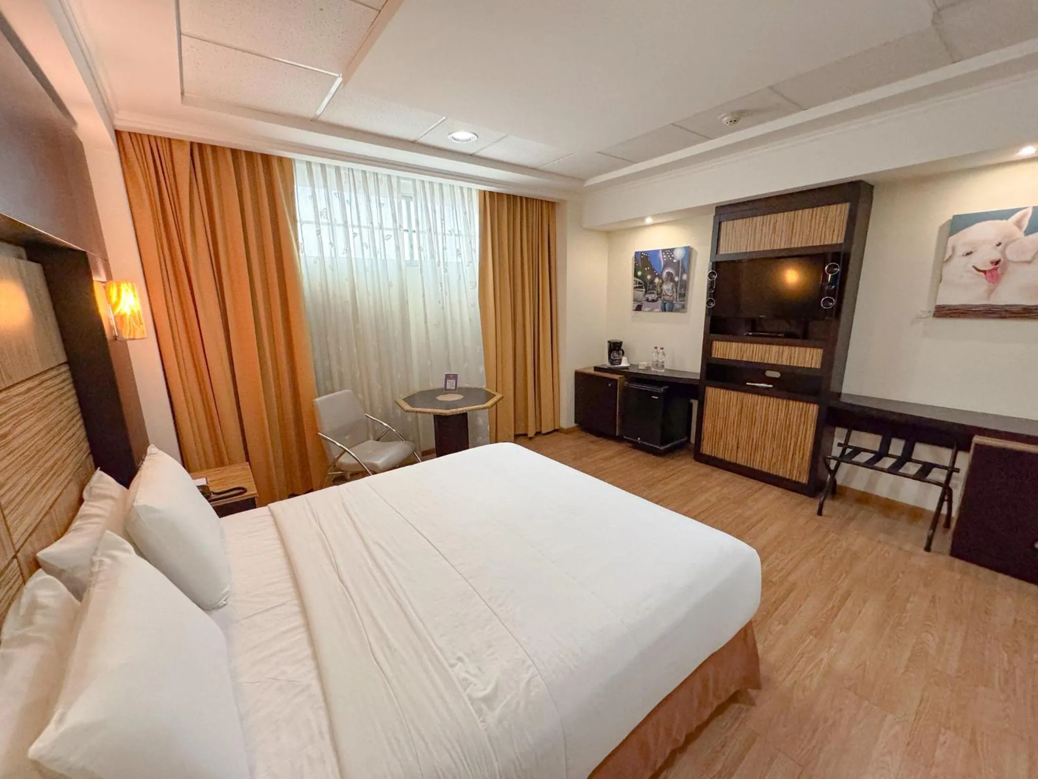 Bed in GH Galeria Hotel