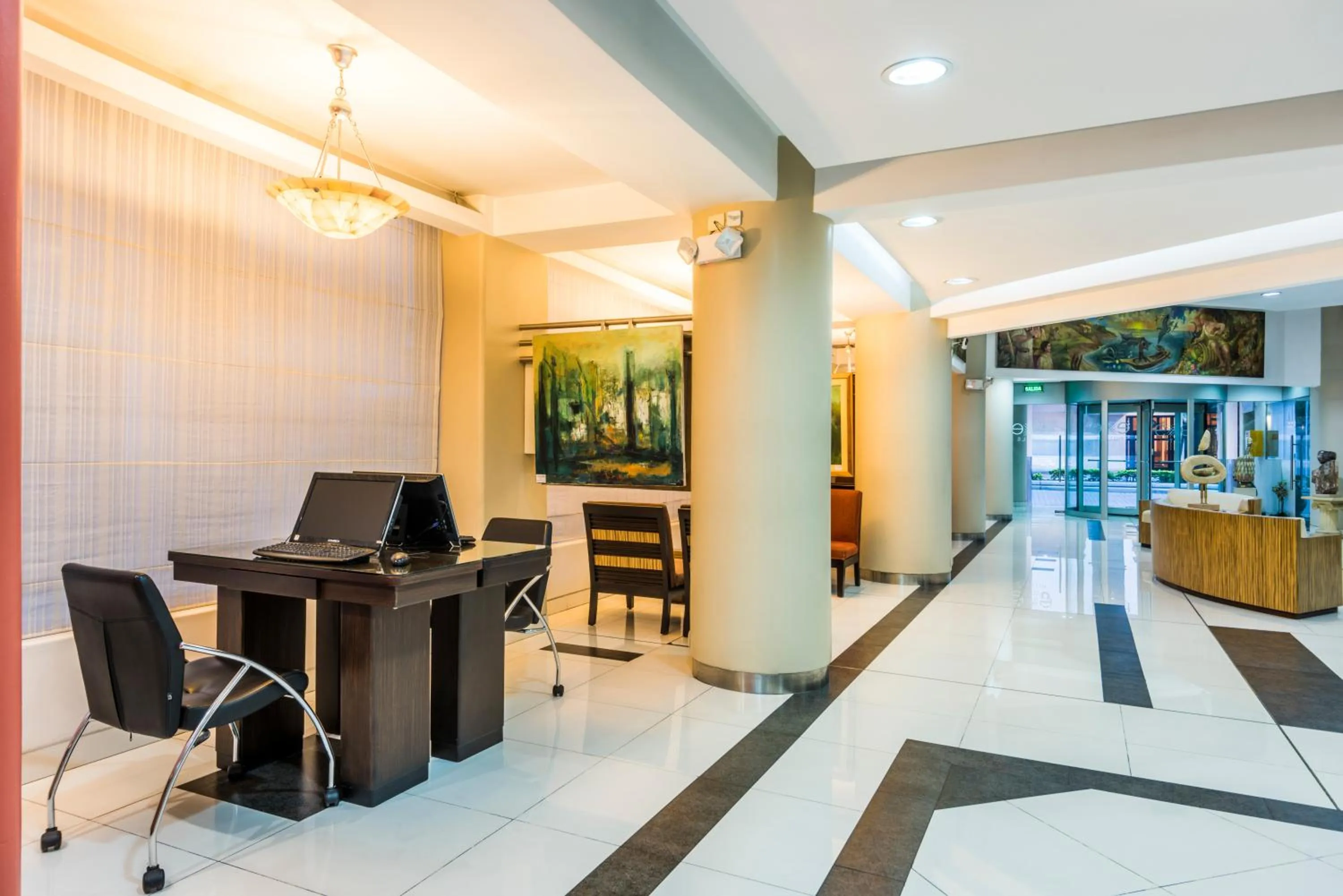 Lobby or reception in GH Galeria Hotel