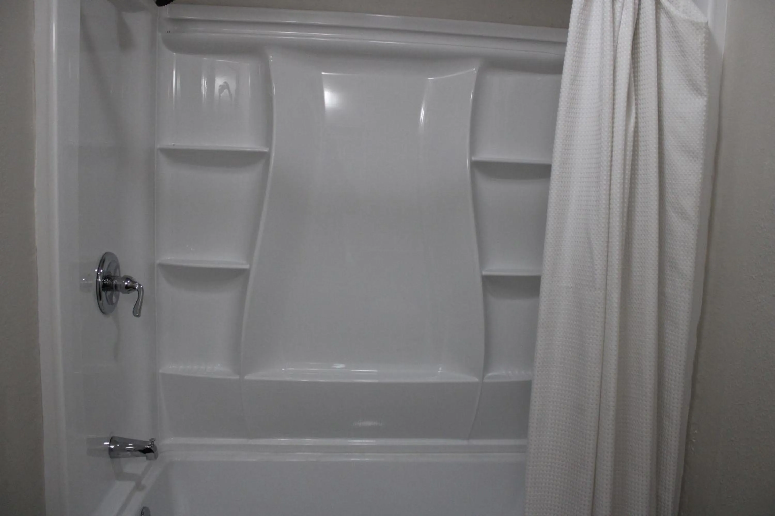 Bathroom in Flagstaff Motel