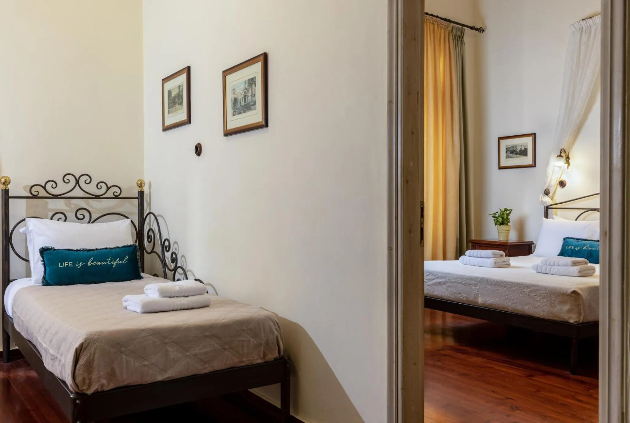 Bedroom, Bed in Vilelmine