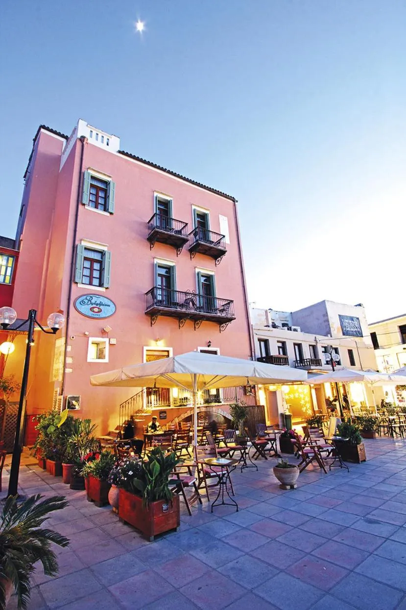 Property building in Vilelmine