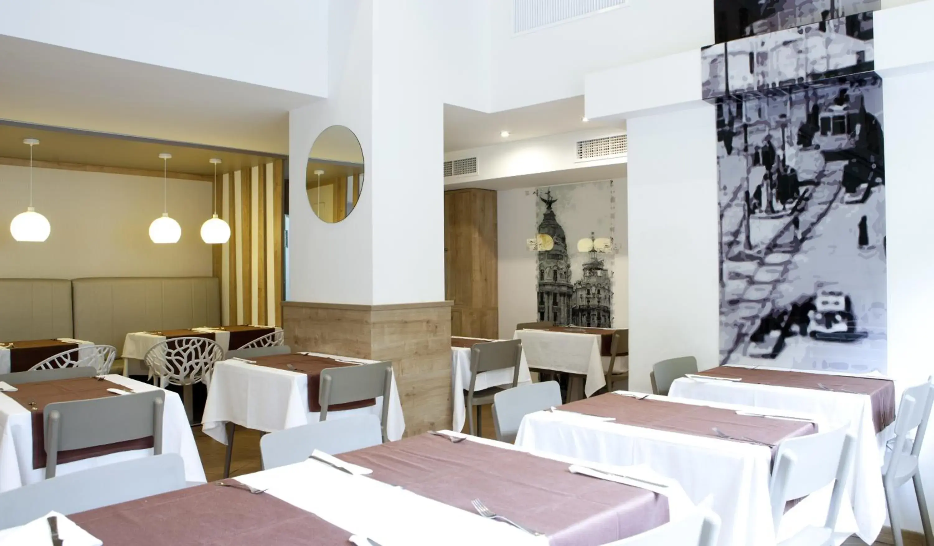 Restaurant/places to eat in Espahotel Plaza de España Restaurant/places to eat in Espahotel Plaza de España