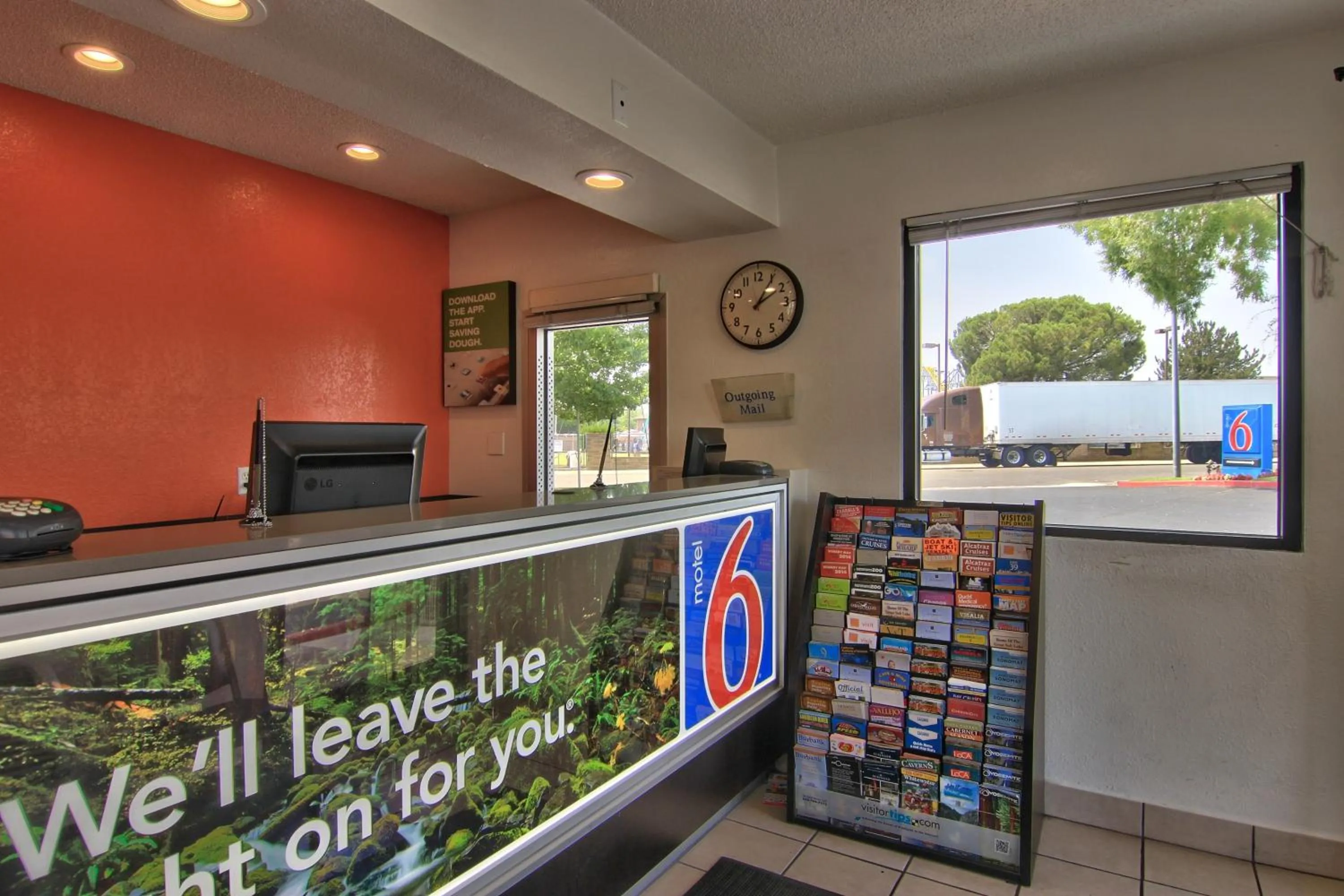 Lobby or reception in Motel 6-Sacramento, CA - North