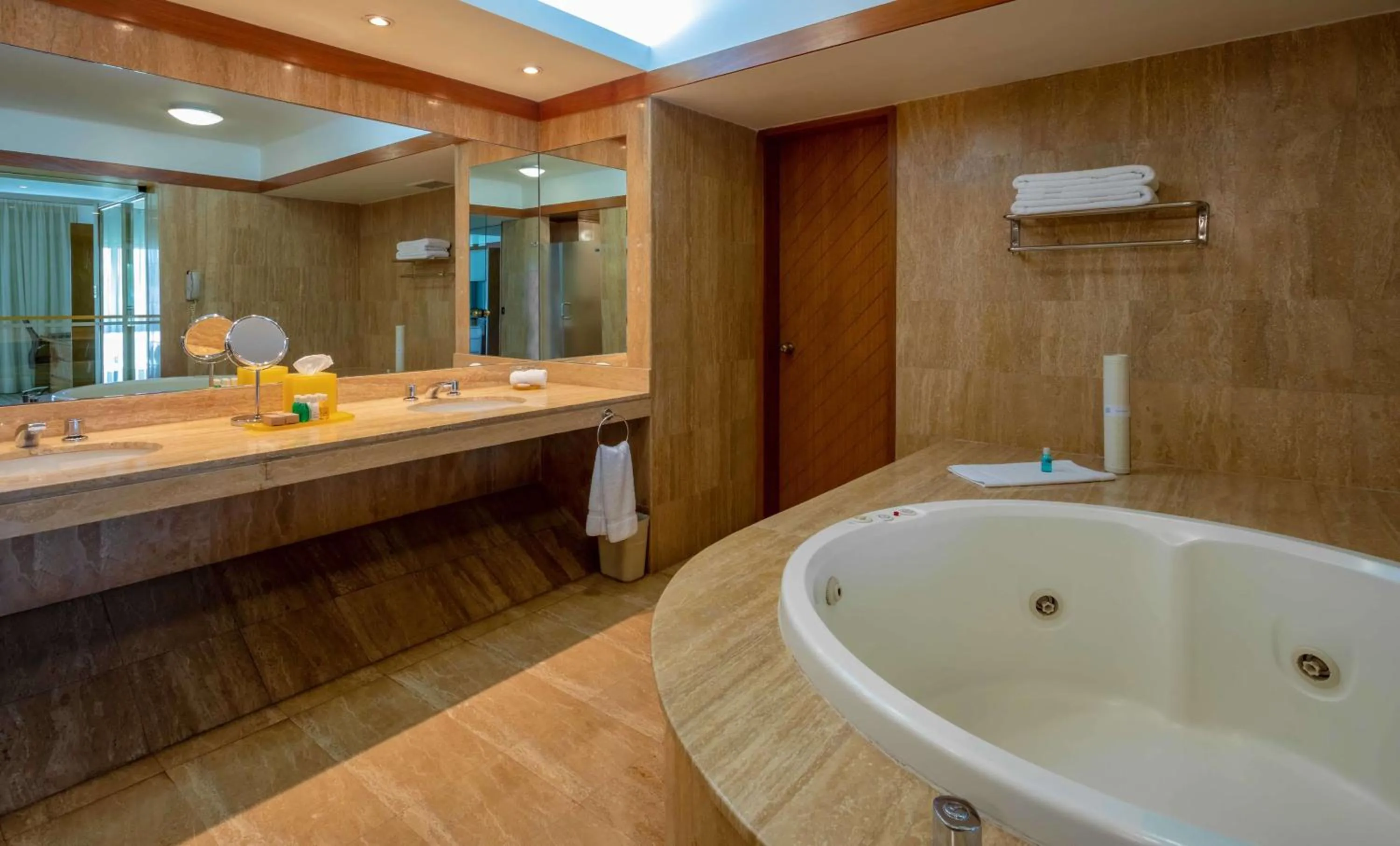 Bathroom in Sonesta Hotel El Olivar