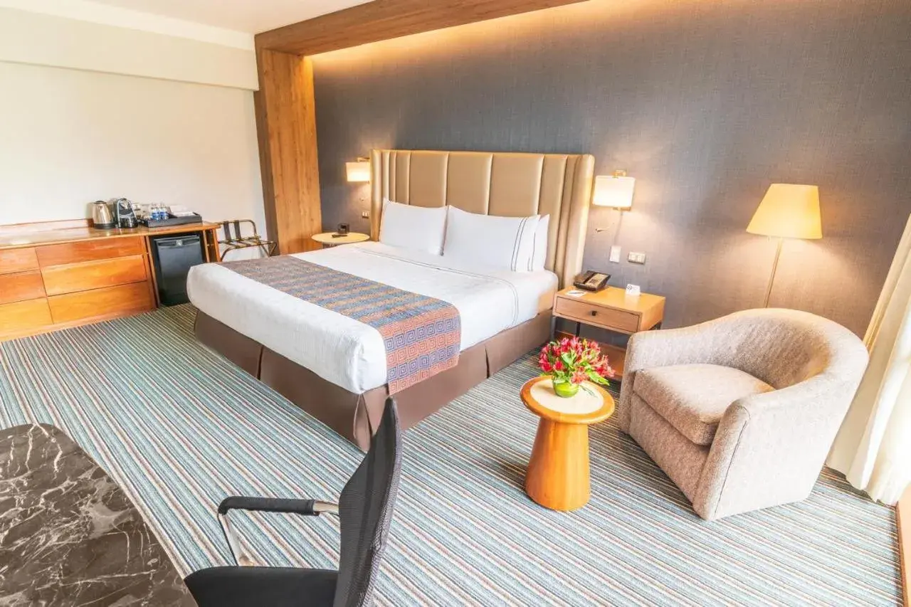 Bed in Sonesta Hotel El Olivar Bed in Sonesta Hotel El Olivar