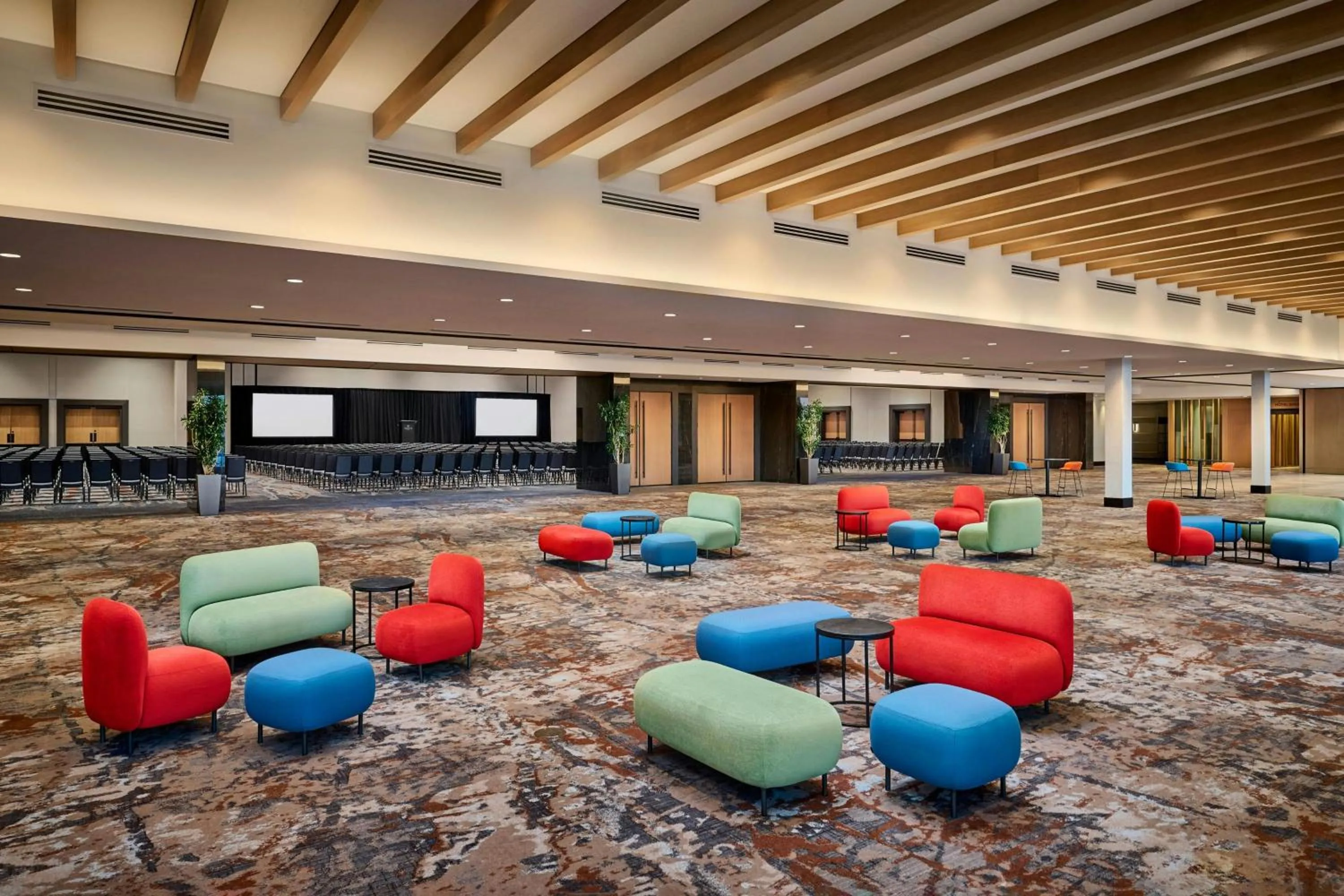 Meeting/conference room in Sheraton Laval Hotel