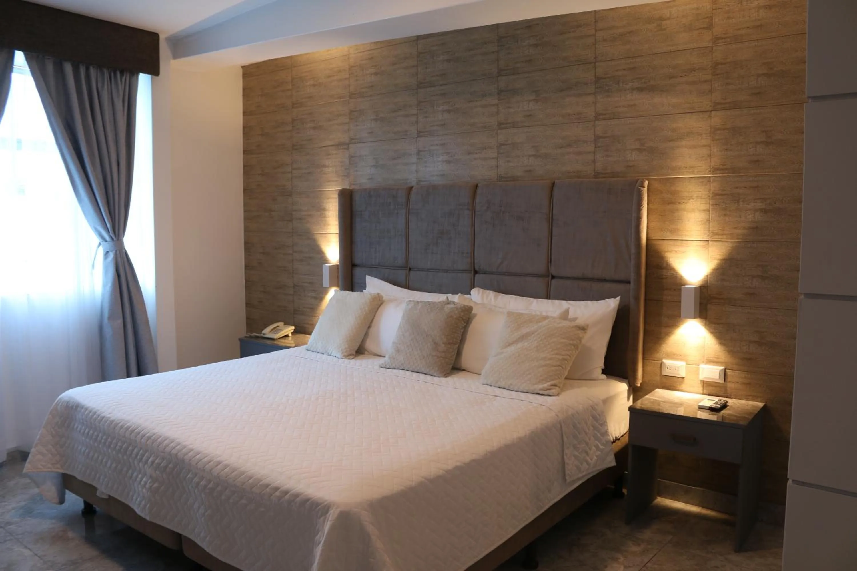 Bedroom, Bed in Hotel Presidente Internacional