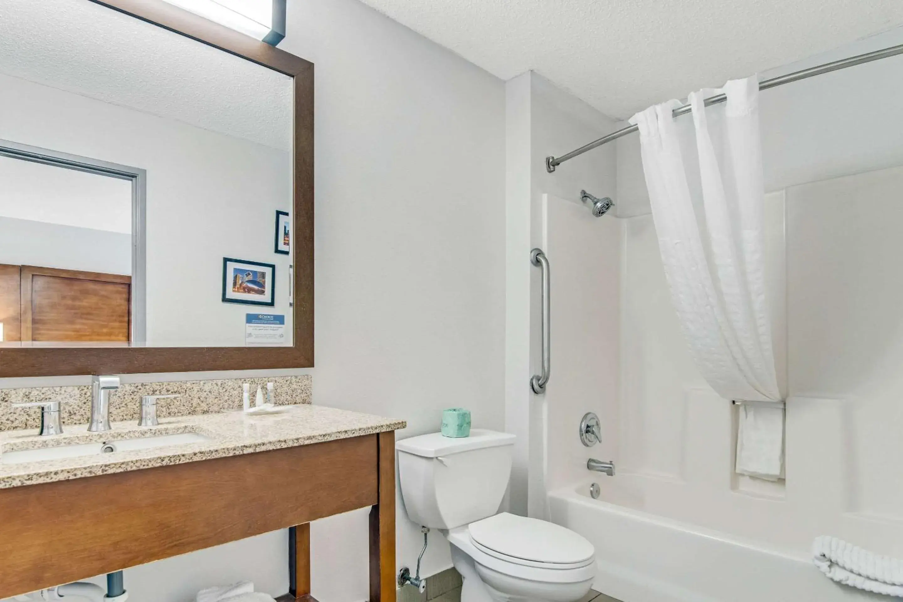 Bedroom in Comfort Suites near I-80 and I-94 Bedroom in Comfort Suites near I-80 and I-94