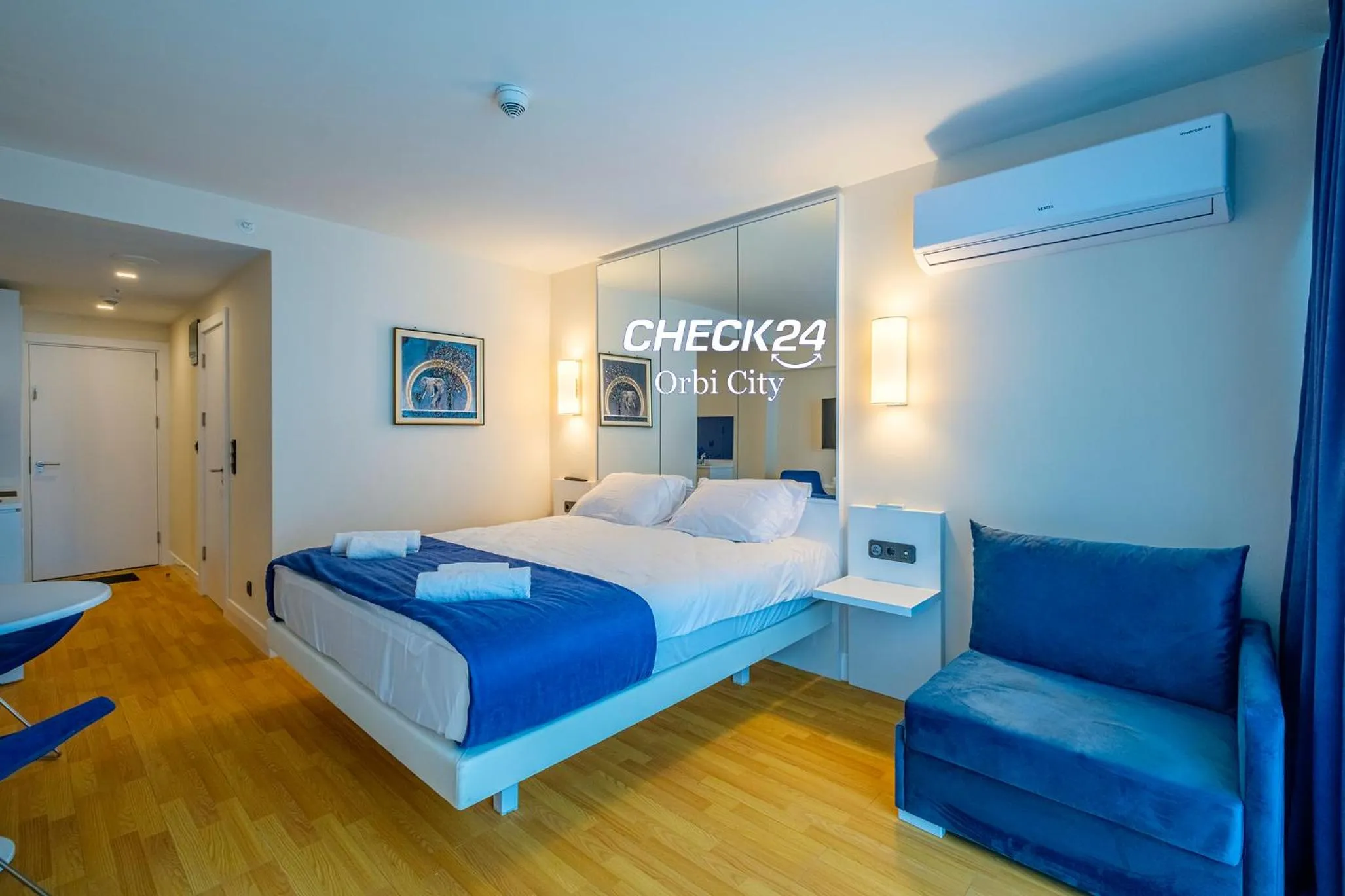 Bed in CHECK 24 orbi city