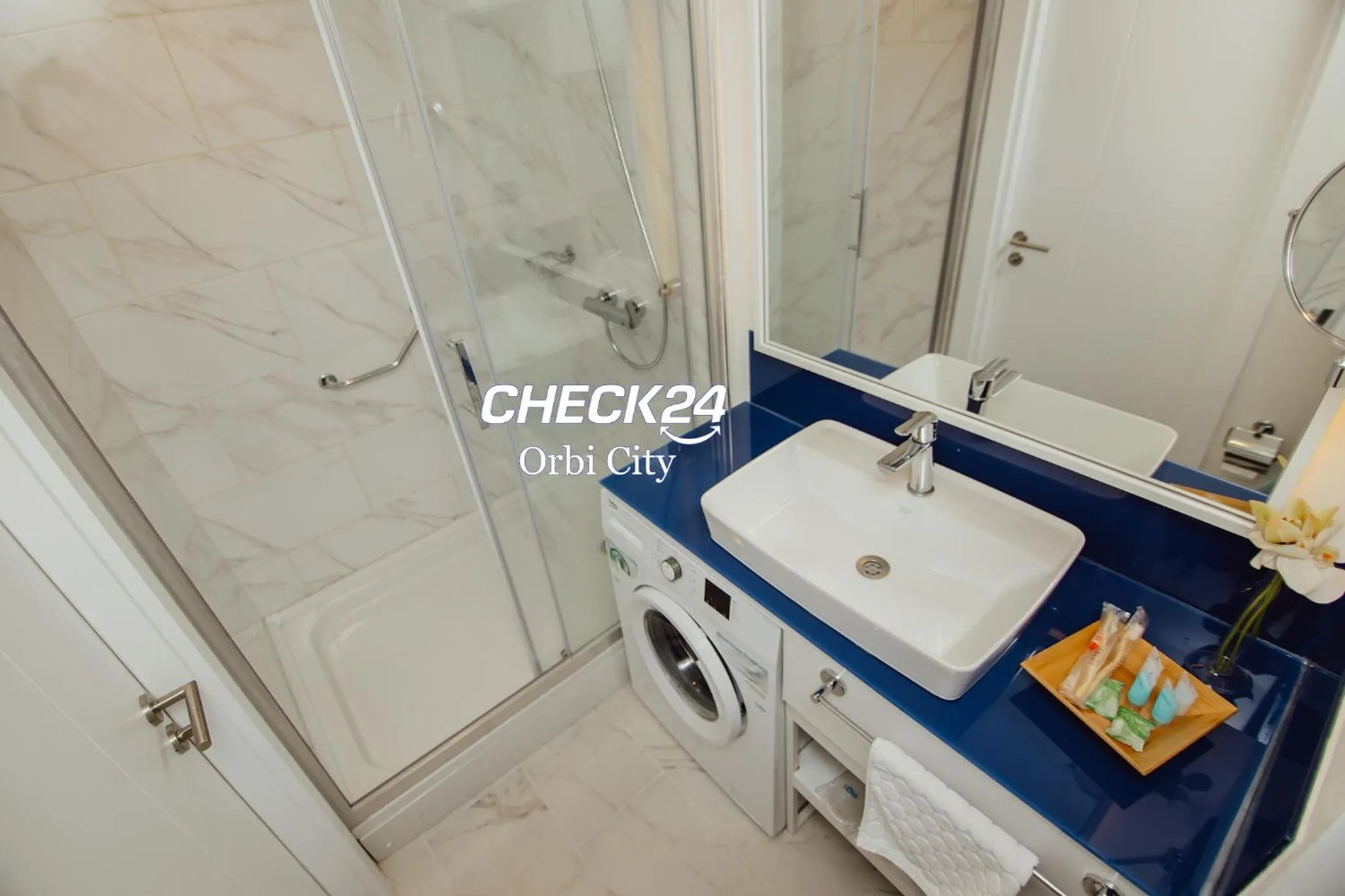 Shower in CHECK 24 orbi city