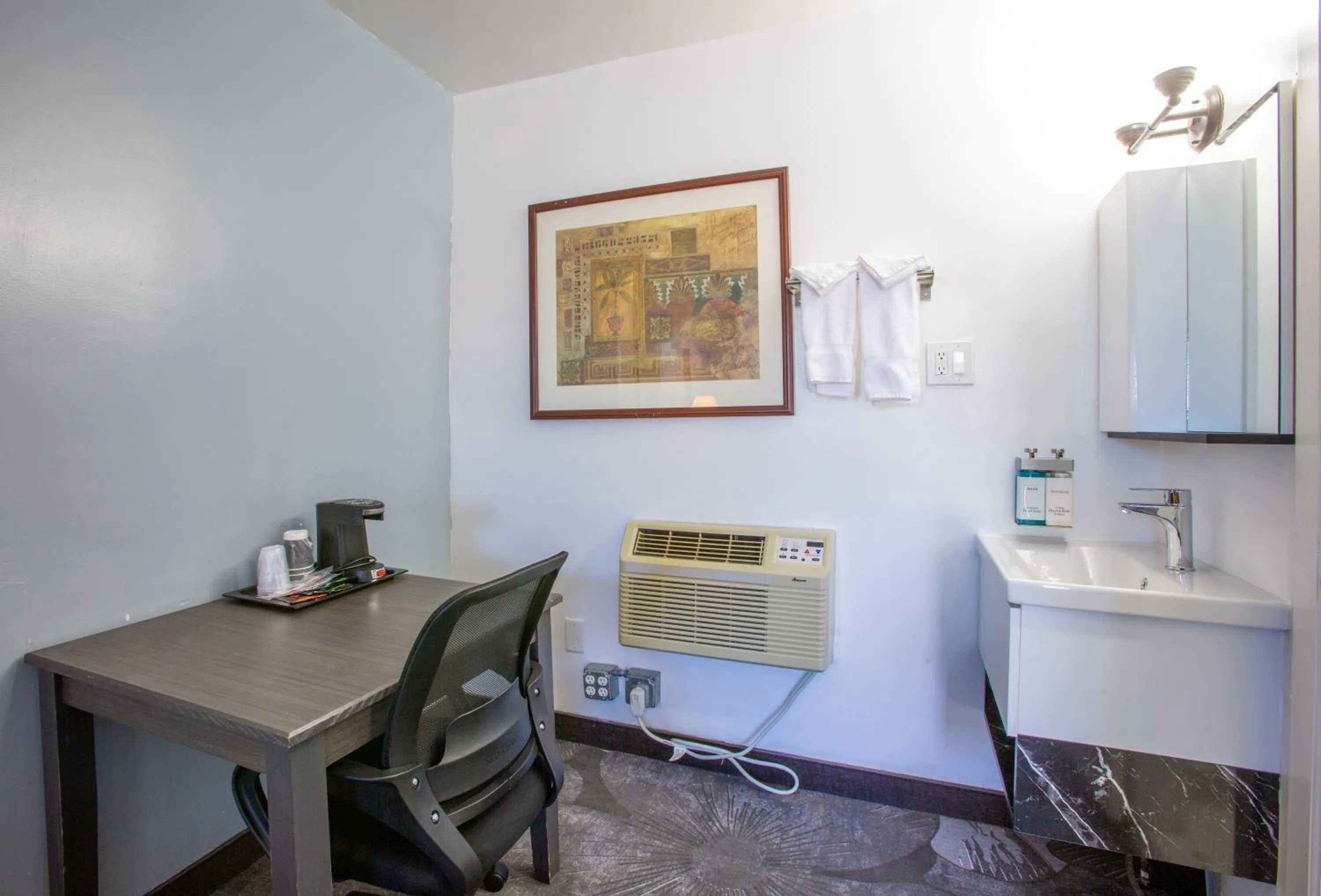 Coffee/tea facilities in Star Route 66 Grand Canyon