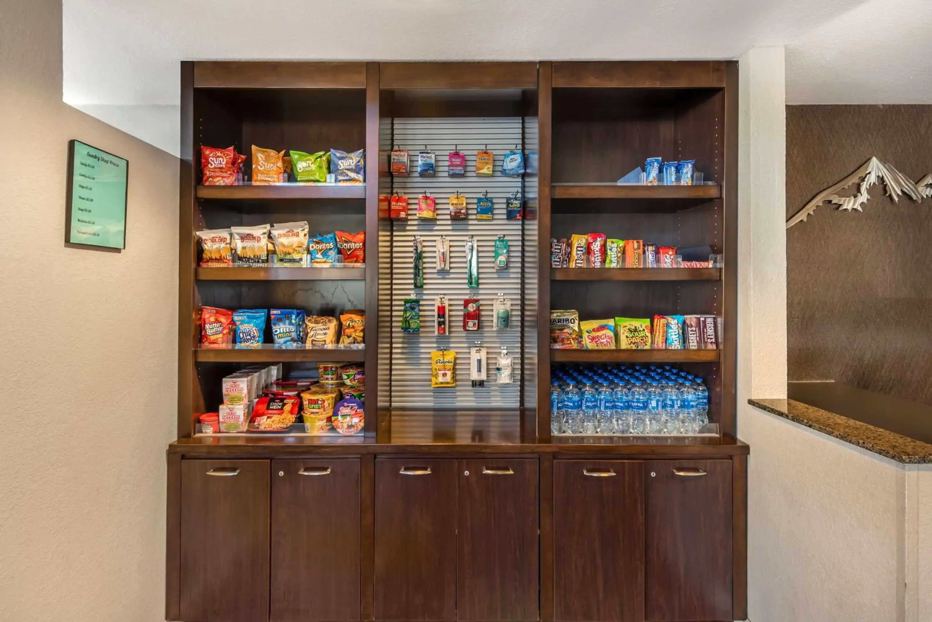 Property building in Best Western Plus Peak Vista Inn & Suites Property building in Best Western Plus Peak Vista Inn & Suites