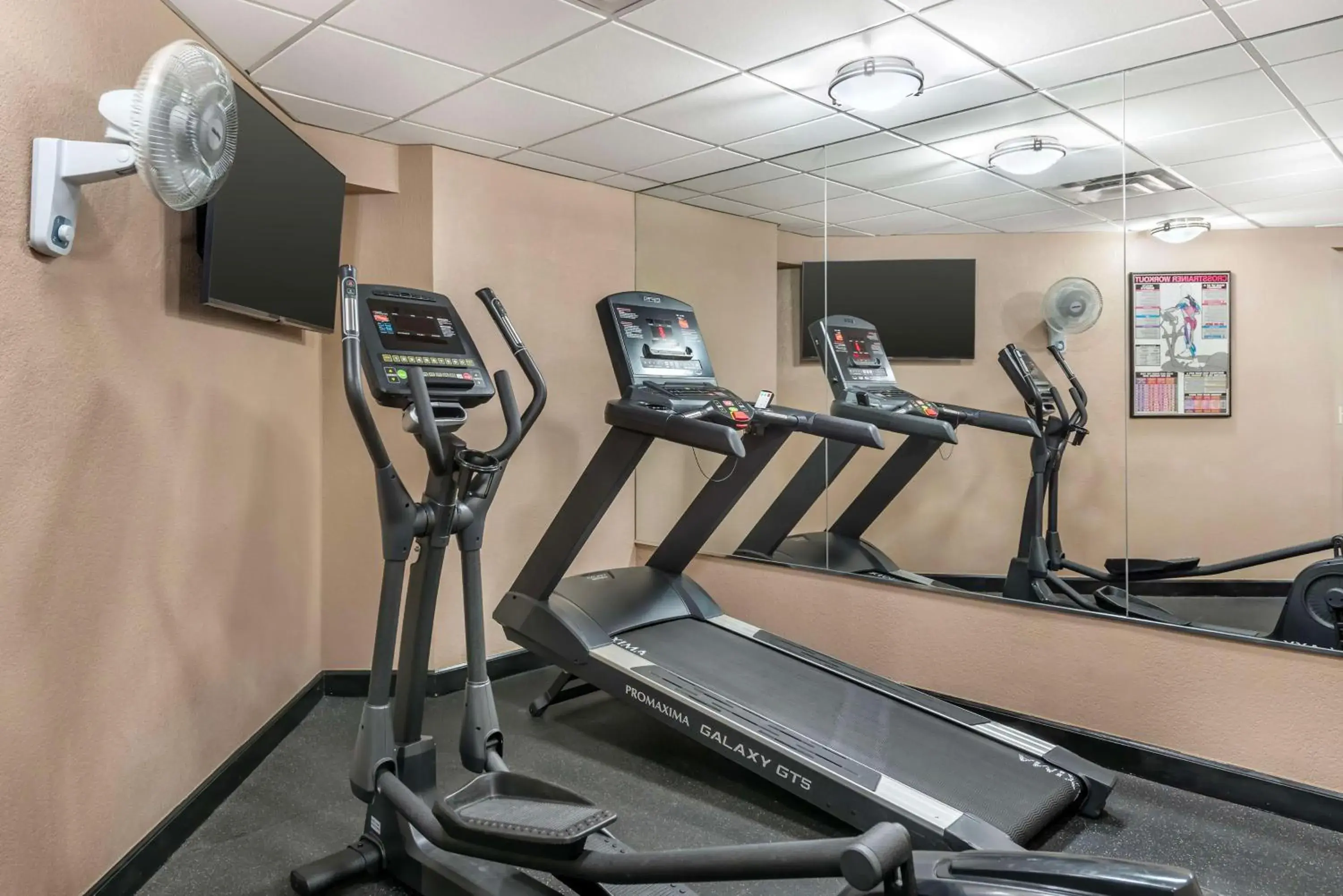 Fitness centre/facilities in Best Western Plus Peak Vista Inn & Suites Fitness centre/facilities in Best Western Plus Peak Vista Inn & Suites