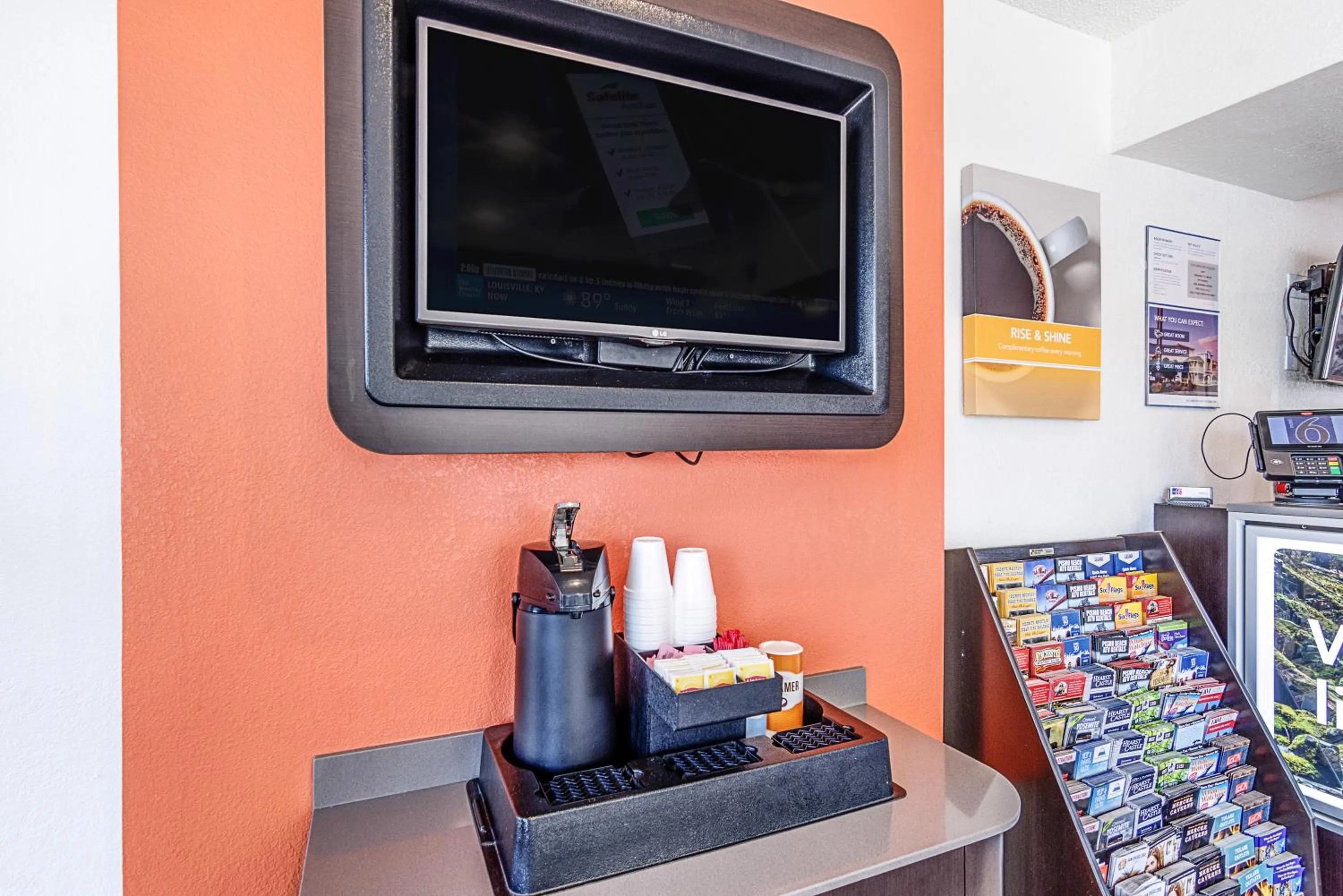 TV and multimedia, Coffee/Tea Facilities in Motel 6-Modesto, CA